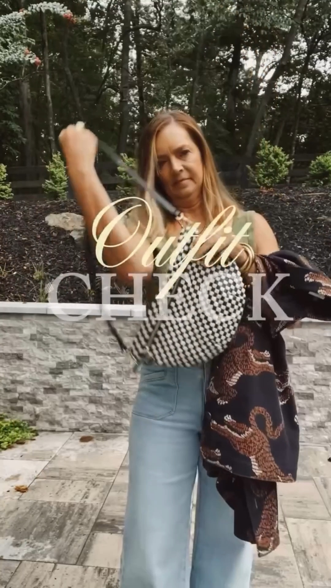 Another favorite look from 2025. Should I wear again in 2026?
Somehow this mix of prints just hit right for me. Also, I wore this out to tacos and great conversation with a bestie couple we’ve known and loved our entire marriage. Pre-haircut, of course. I definitely needed a new hairdo! 

Tank @anthropologie 
Shirt @farmrio 
Jeans are @paige (bought at anthro)
Necklace @shophart 
Bag @shopclarev 

I’ll definitely wear this look again this Spring & Summer. 

#over50flashback #recap2025looks #classicstyleover50 #over50springlook #over50style