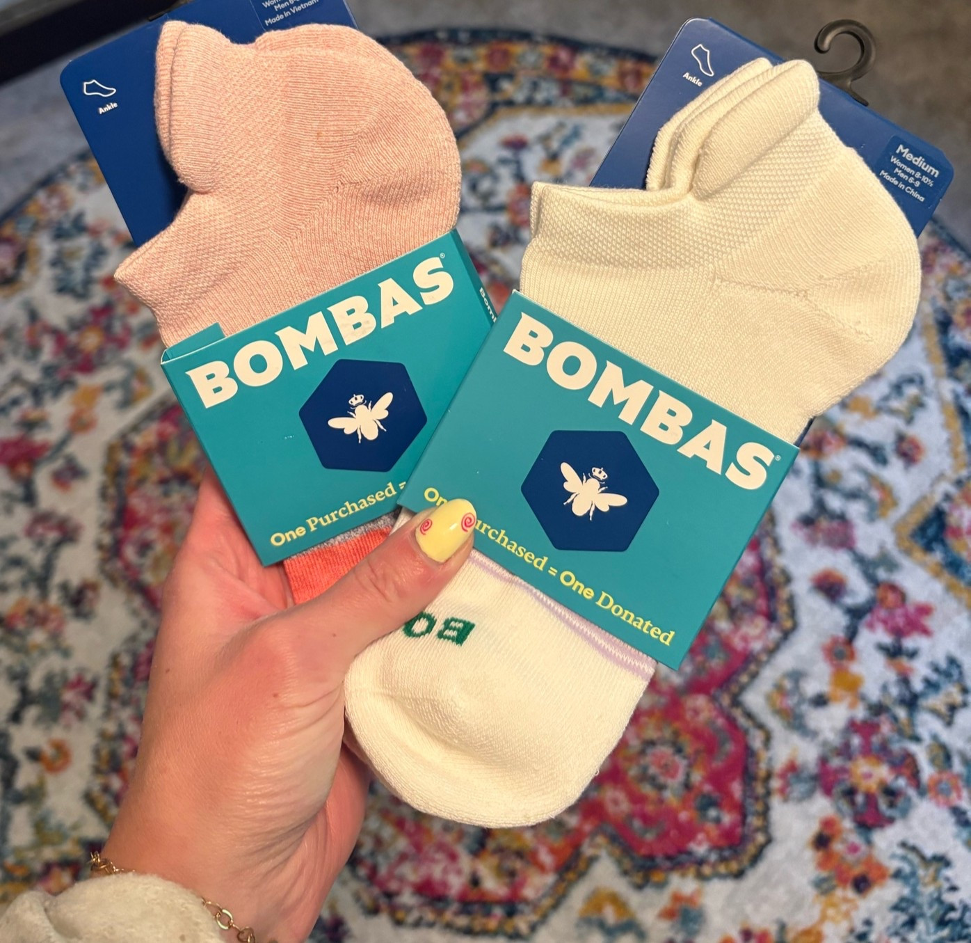 Bombas socks are so comfy!! Plus each pair purchased=a pair donated💗🧦

#bombas #target