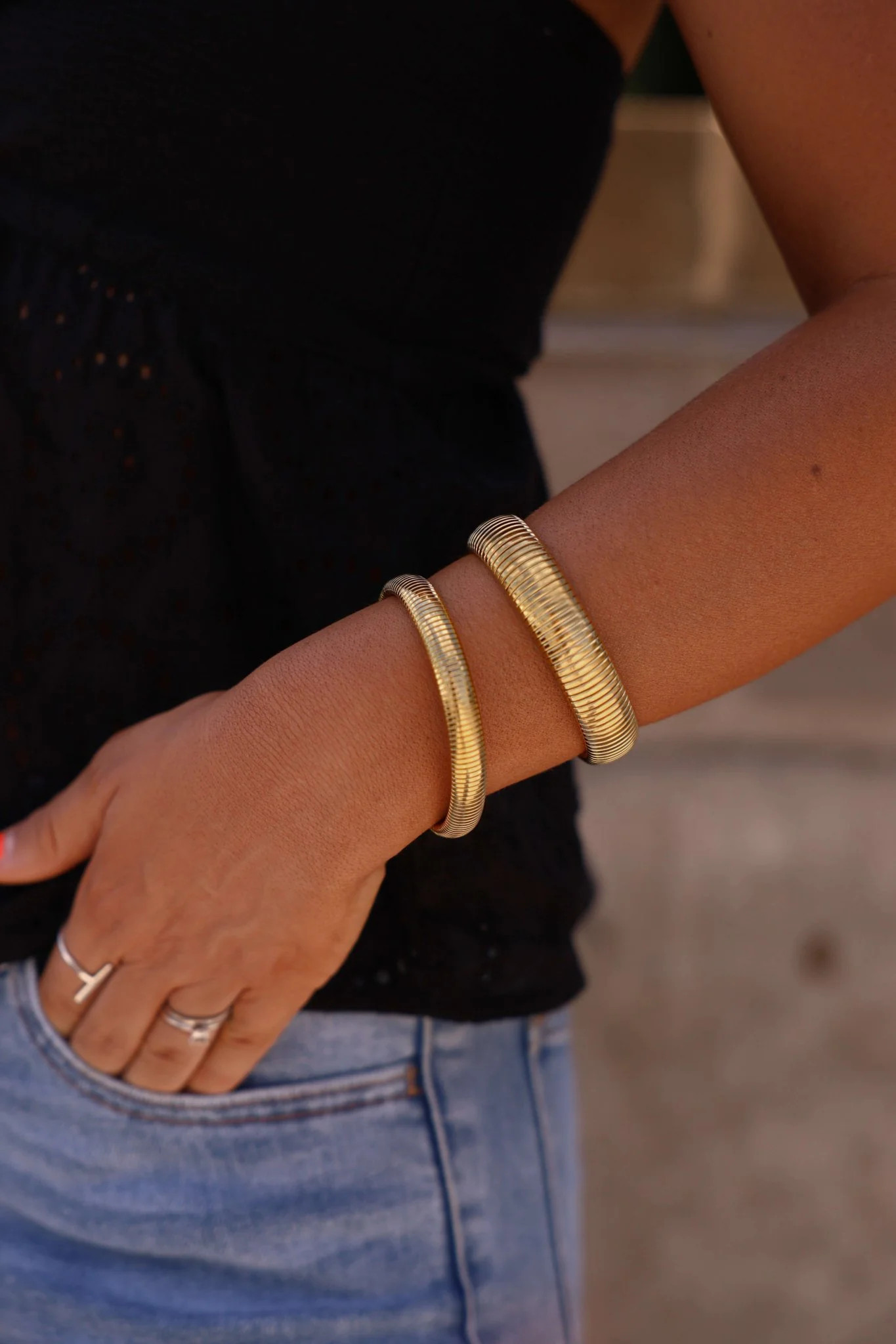 Farrah B Studio Gold Textured Stretch Bracelet | Magnolia Boutique