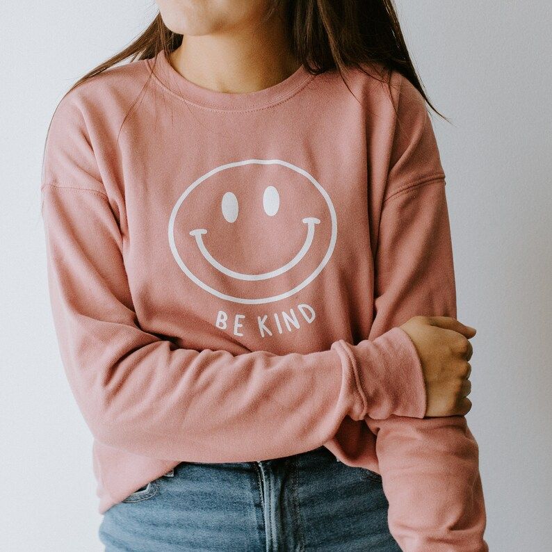 Be Kind shirt, Smiley face Crewneck sweatshirt, cozy oversized sweatshirt, shirts for women, Teacher | Etsy (US)