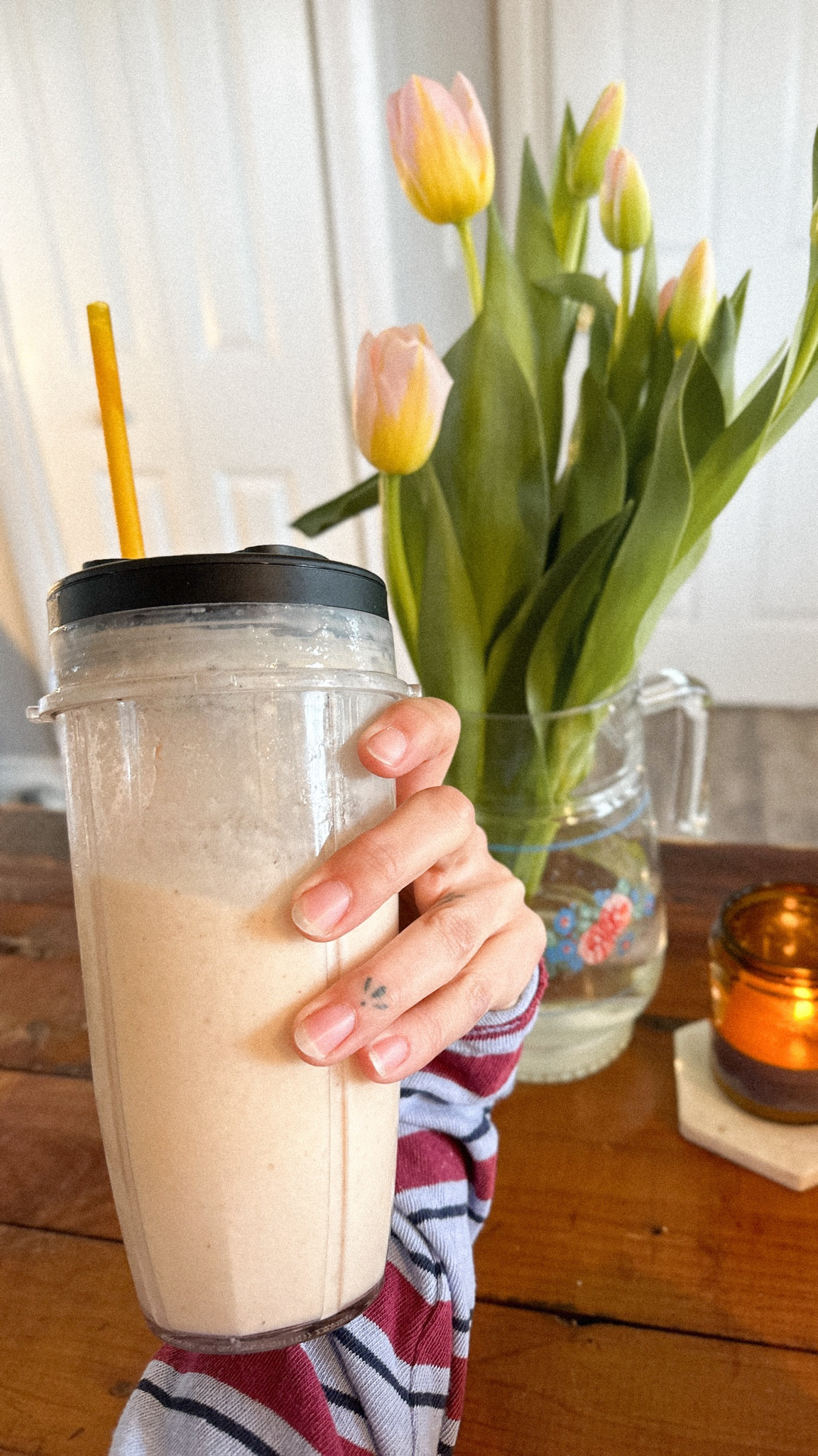 the morning smoothie routine that’s been actually helping to strengthen my nails! 💅🏼 