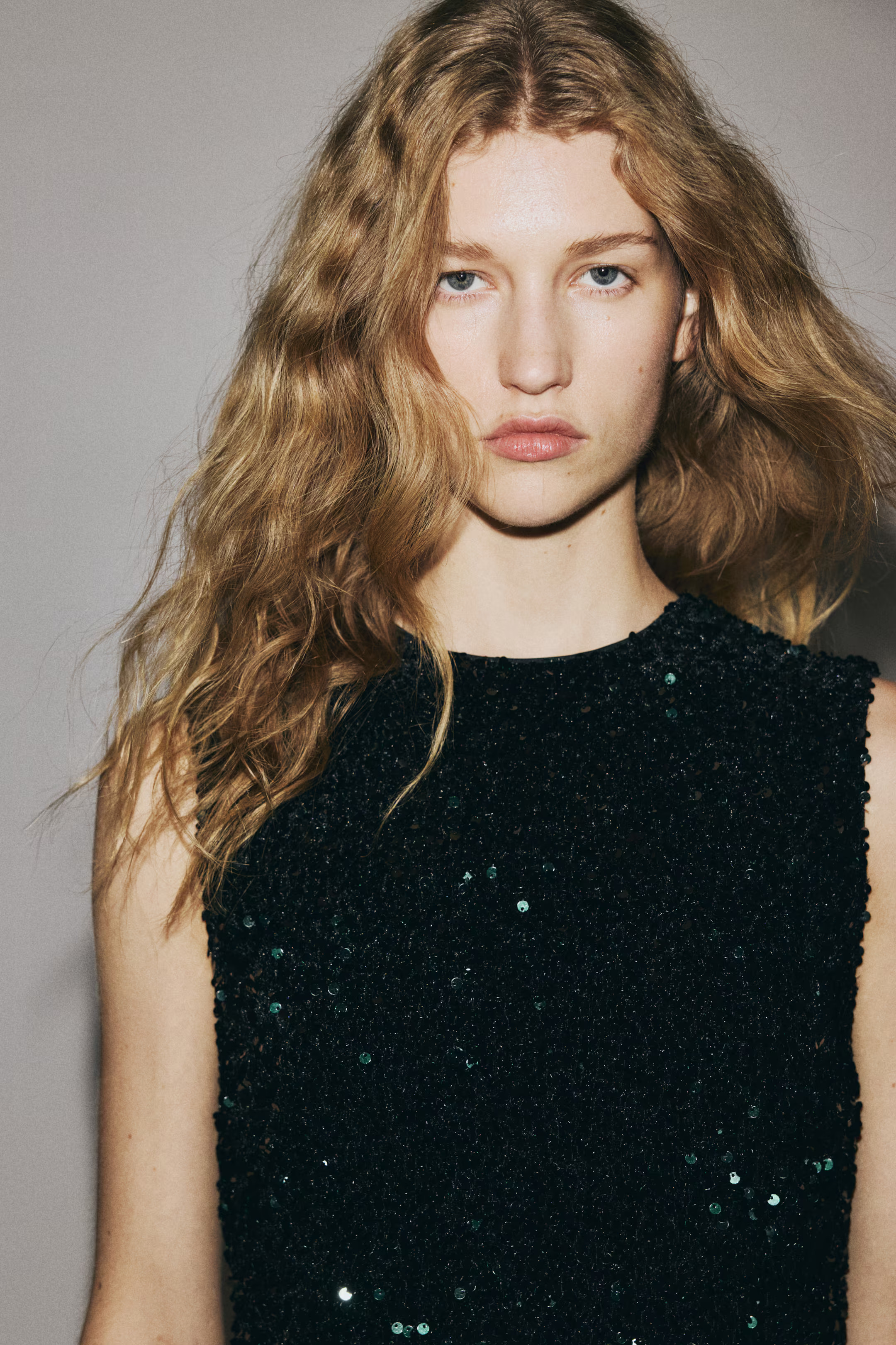 Bow-detail sequined dress | H&M (US + CA)