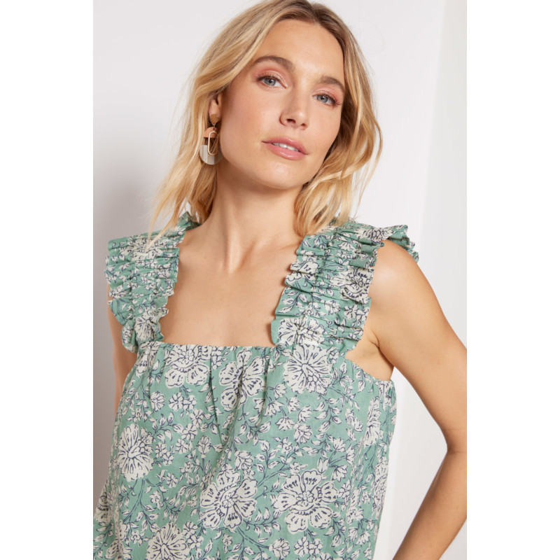 EVEREVE Lora Ruffle Tank | EVEREVE | Evereve