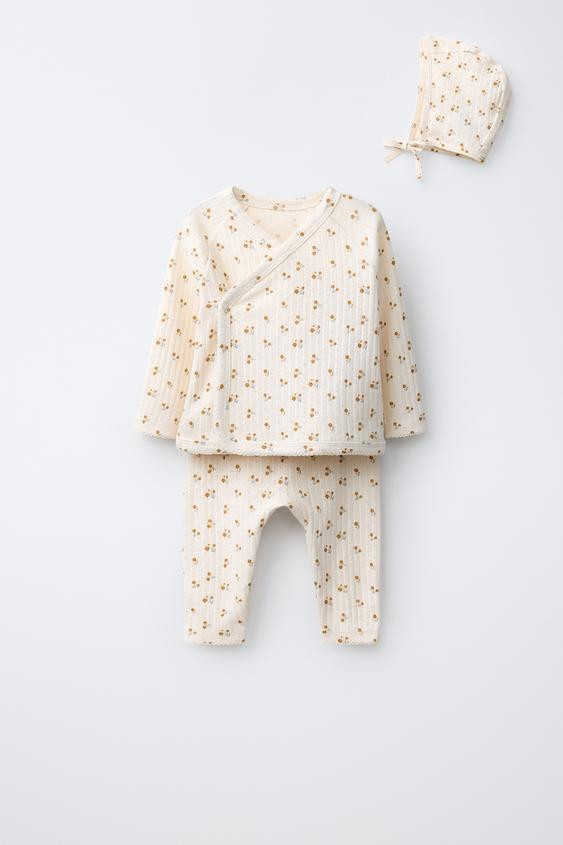FLORAL PRINT T-SHIRT, LEGGINGS AND BONNET SET | Zara US
