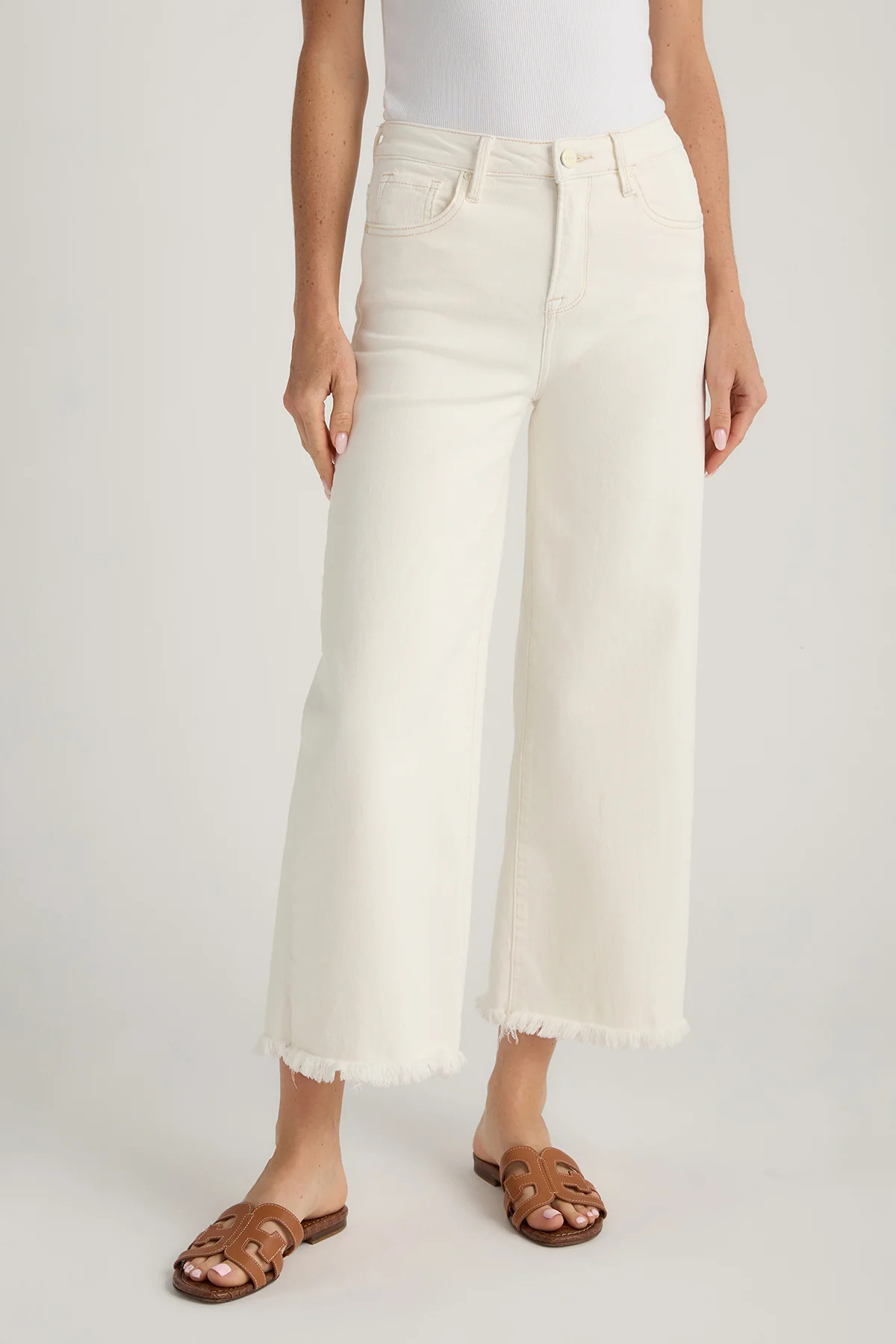 Risen Marlo Wide Leg Crop Jeans | Social Threads