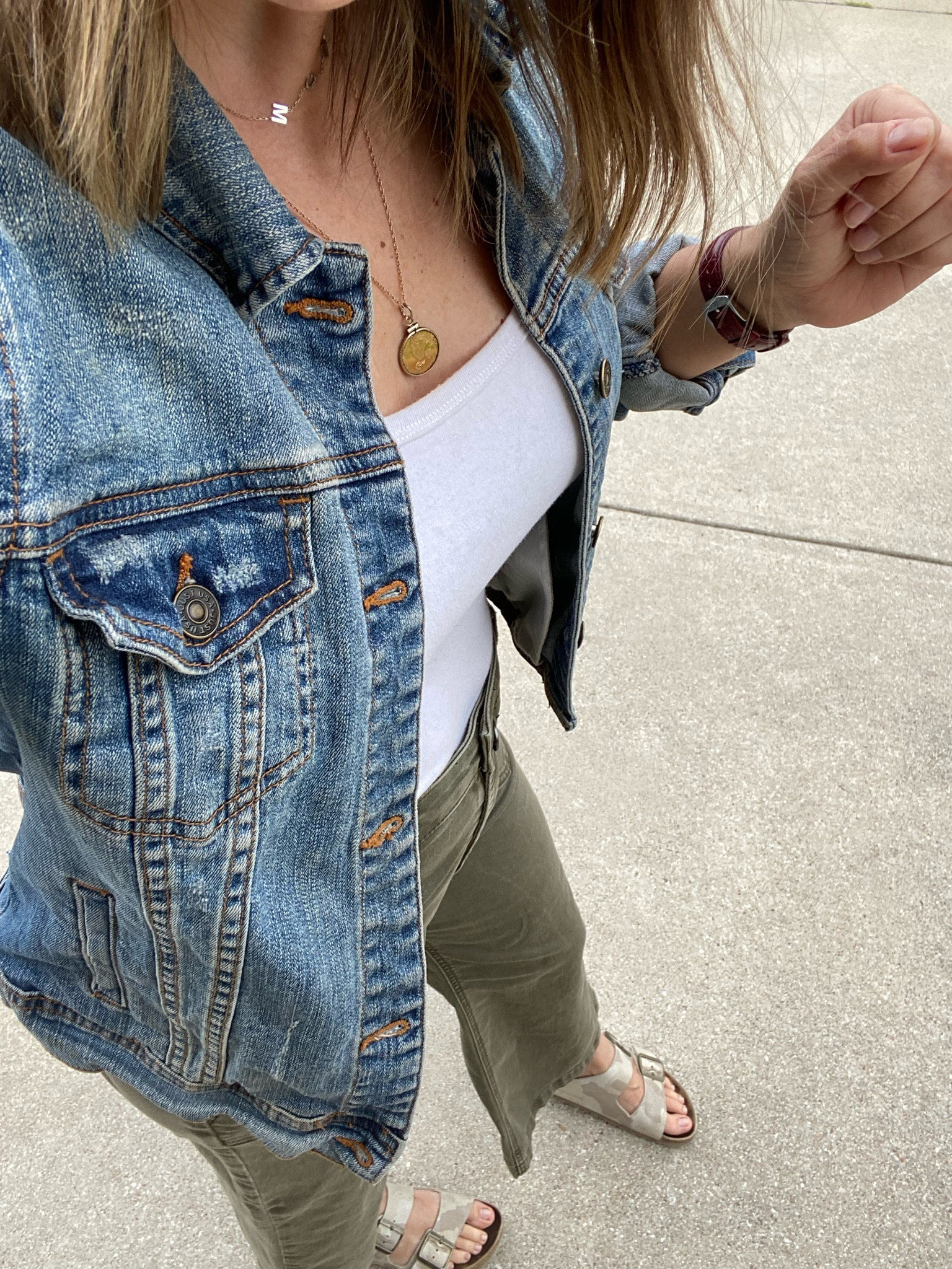 THE PANT OF THE SEASON!!!
Olive Green (the new black) ✔️
Wide leg ✔️
Cropped length ✔️
Comfortable ✔️
Flattering ✔️
An everyday incredible fit ✔️

What are you waiting for? Get them now and wear IMMEDIATELY!!!

#LTKfindsunder50 #LTKSeasonal #LTKover40