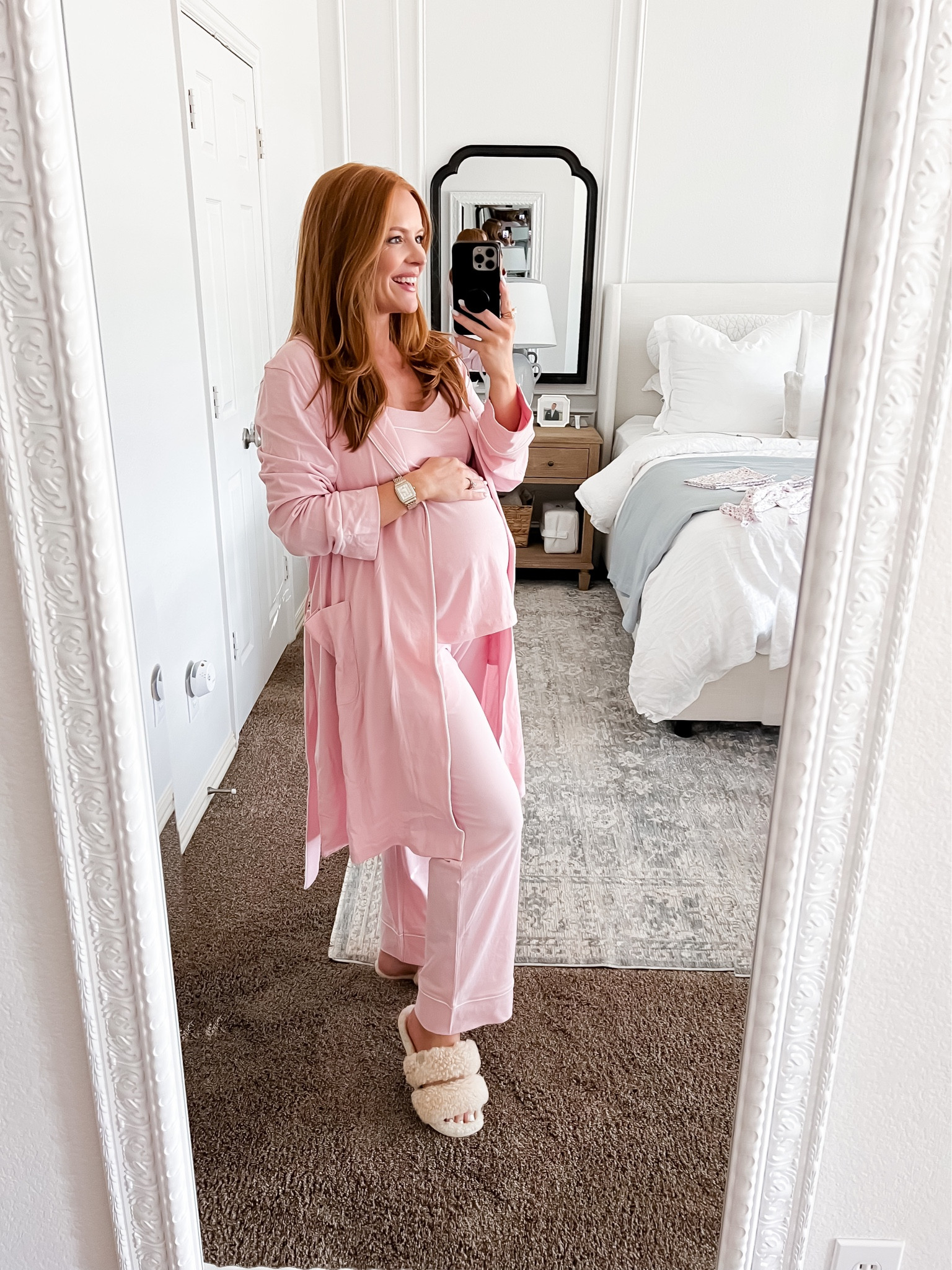 Petite Plume maternity pajamas! Perfect gift for expecting mothers! Pajamas to wear when pregnant and postpartum! I got a small in the set! Use code “HANNAHT20” for 20% off!

#LTKbump #LTKfamily #LTKstyletip