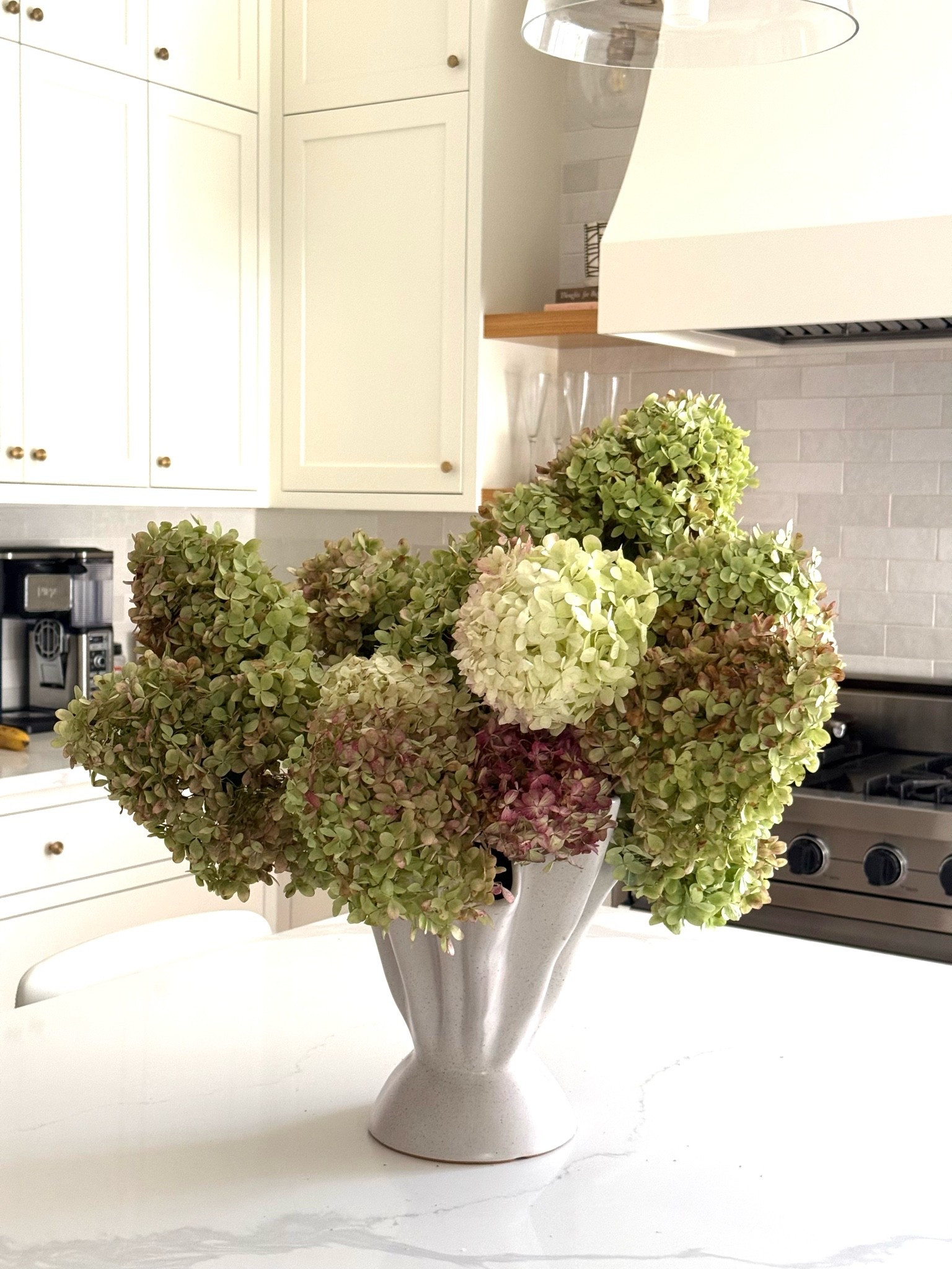 Vase similar to darcia vase from Lula and Georgia