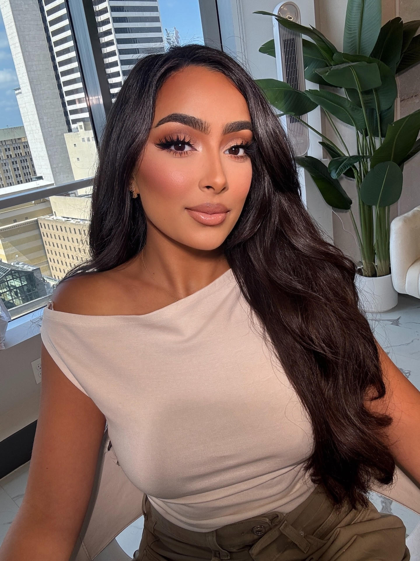 Blushy glam on my girl 🌸💓

#makeupartist #dallasmakeupartist #dallasmua ##makeup #glam #celebritymakeupartist #dallascelebrity #dallasinfluencer #alayzacaseymakeup #influencer #dallasblogger #dallascontentcreator #contentcreator