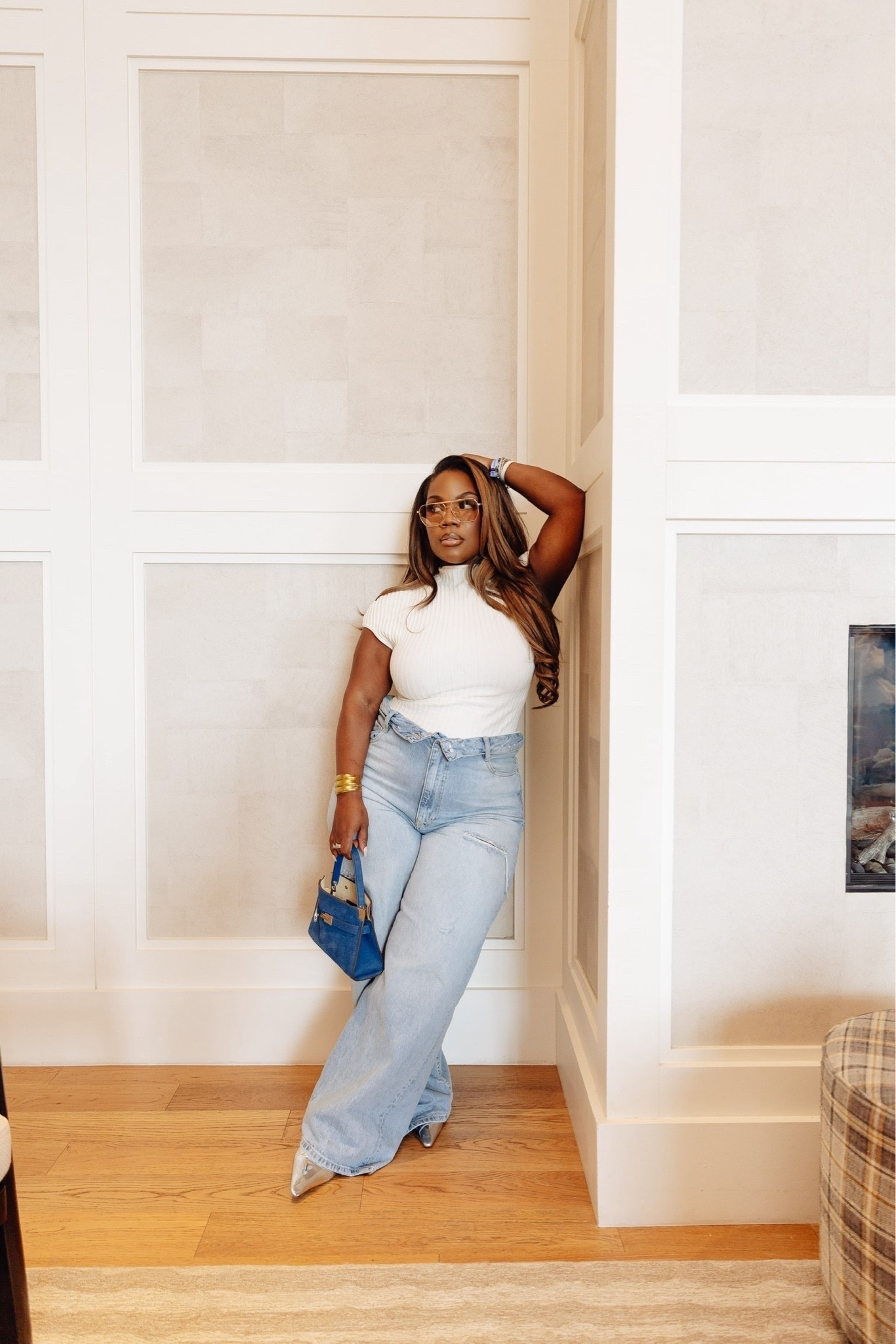 My outfit from LIVE TV with Fox News 4 “Good Day Dallas: Ten on Ten” to talk all things shopping as a Curvy Midsize/Plus-Size woman 🥹

So grateful to be able to share my heart in helping Curvy women like myself to love their curves and how to dress them well.

This look felt perfect for the occasion. Sizing details below:

Top: Small
Jeans: 46

#LTKootd #LTKMidsize #LTKPetite