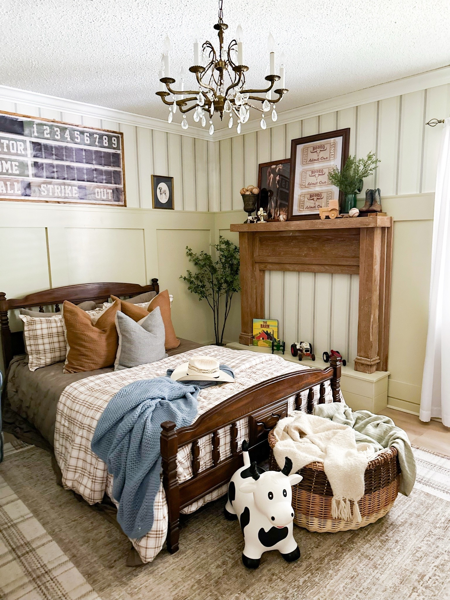 Little boys western baseball room with cozy earth bedding

Use Code: CE-JESSICACOZY for 20% off at cozy earth