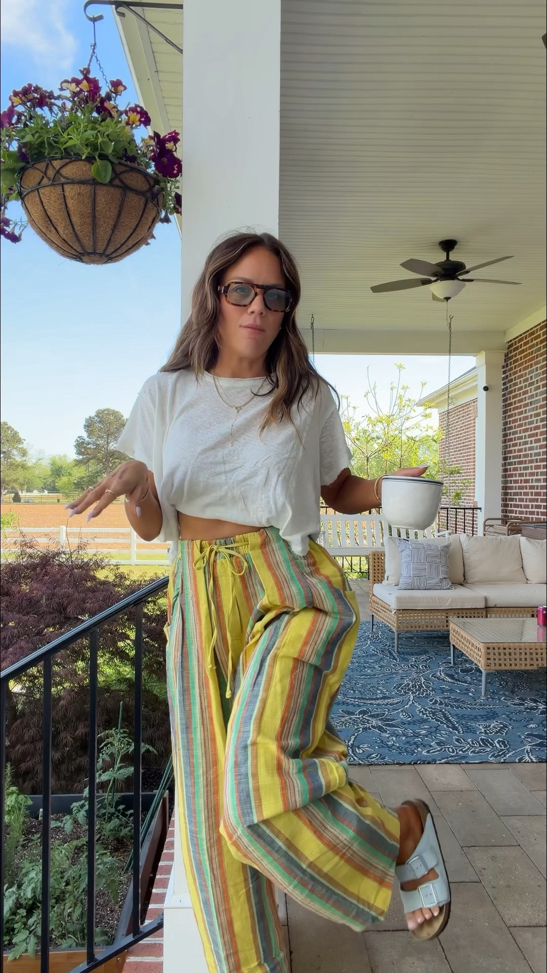 Comfy casual spring outfit! In xs all 

#LTKmomlife #LTKgrwm #LTKdayinmylife