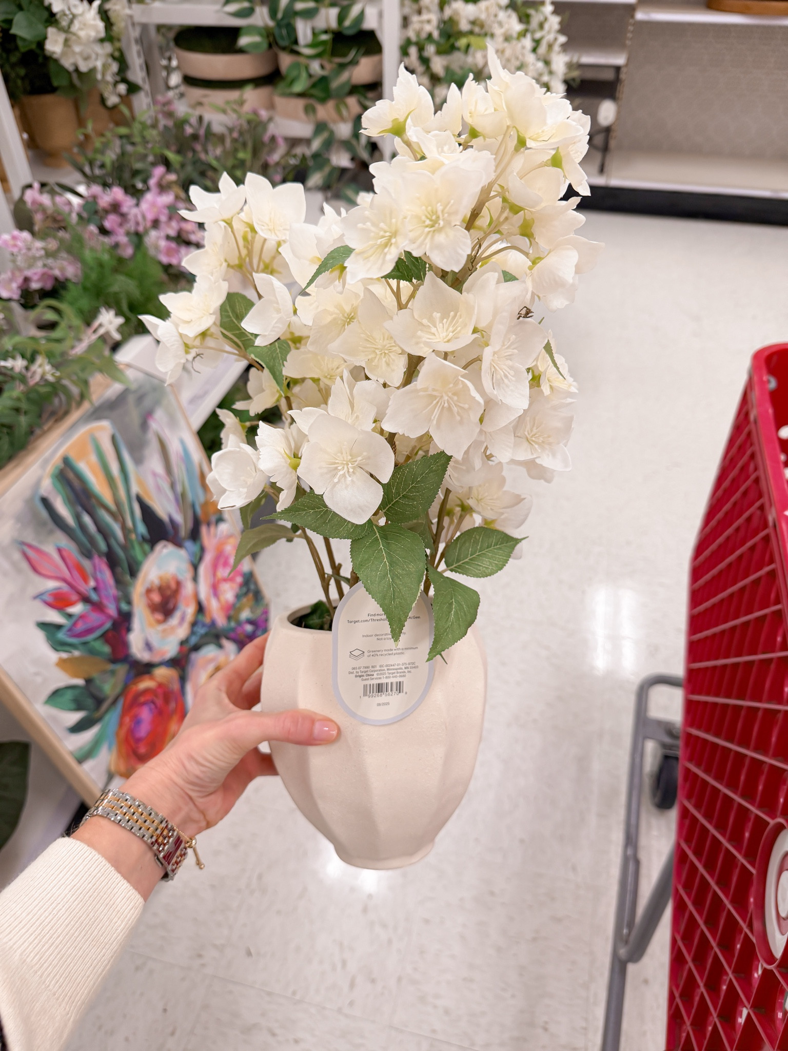 Beautiful floral arrangement 

#LTKHome #LTKFindsUnder50