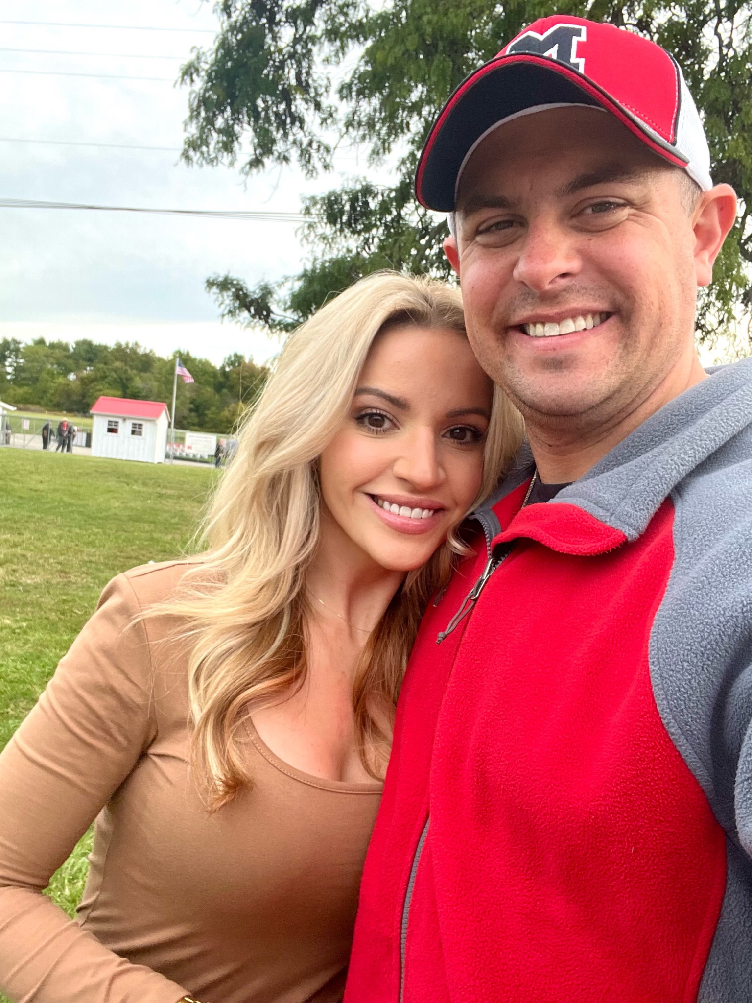 Taupe Caramel Long Sleeve Bodysuit (S)

#LTKunder50 #LTKfit #LTKunder100