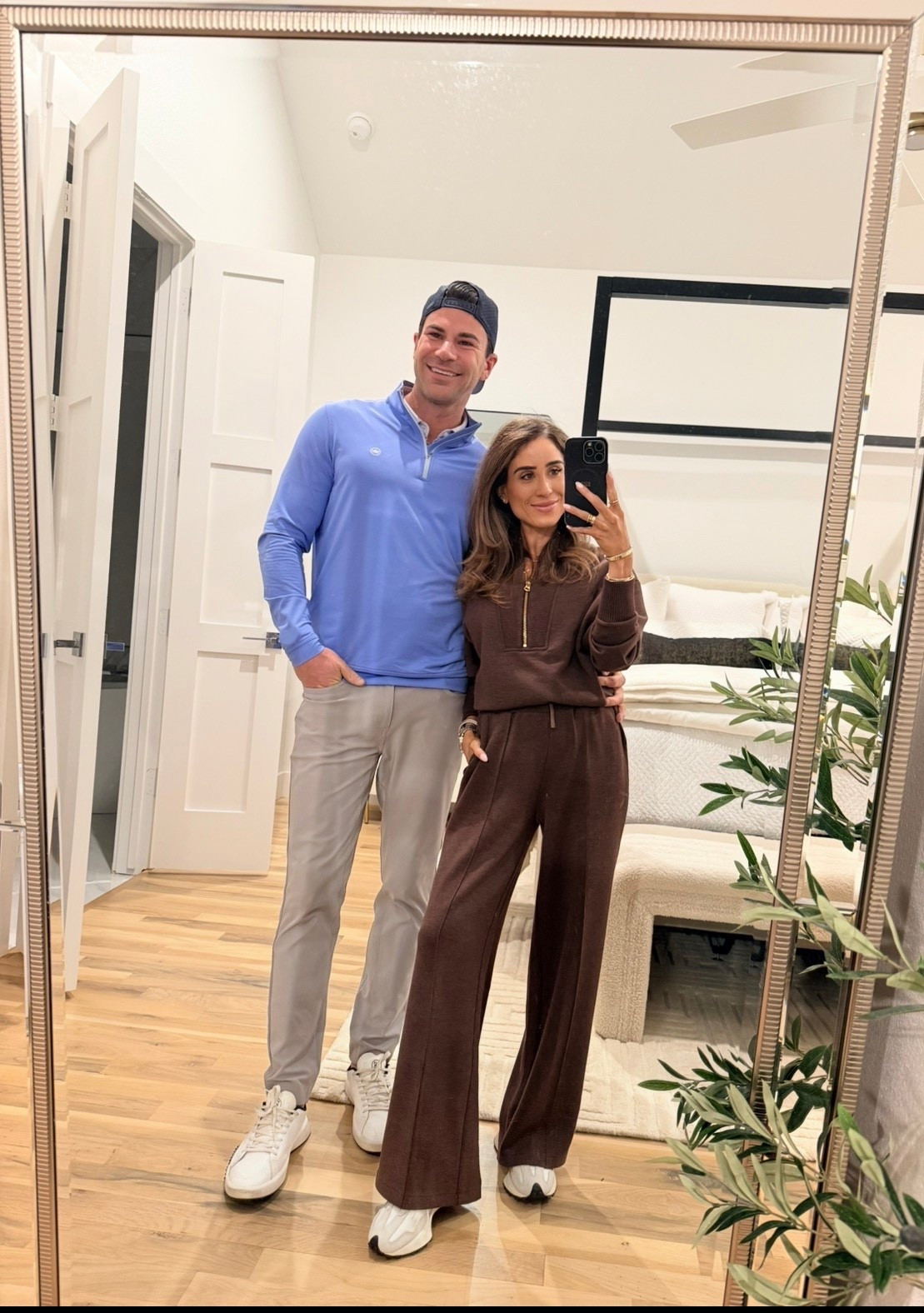 Last minute gift ideas for him and her. Varley brown matching set super soft wearing smallest size. Men’s quarter zip great for any men any age! Golf gift ideas  

#LTKMens #LTKFindsUnder100 #LTKGiftGuide