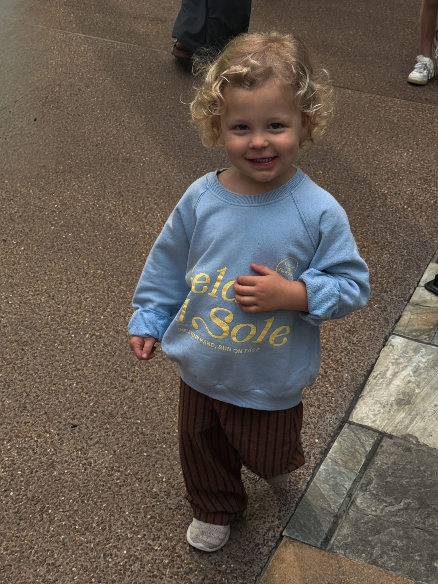 Knight’s OOTD 🩵 

#LTKmomlife #LTKKids #LTKTravel