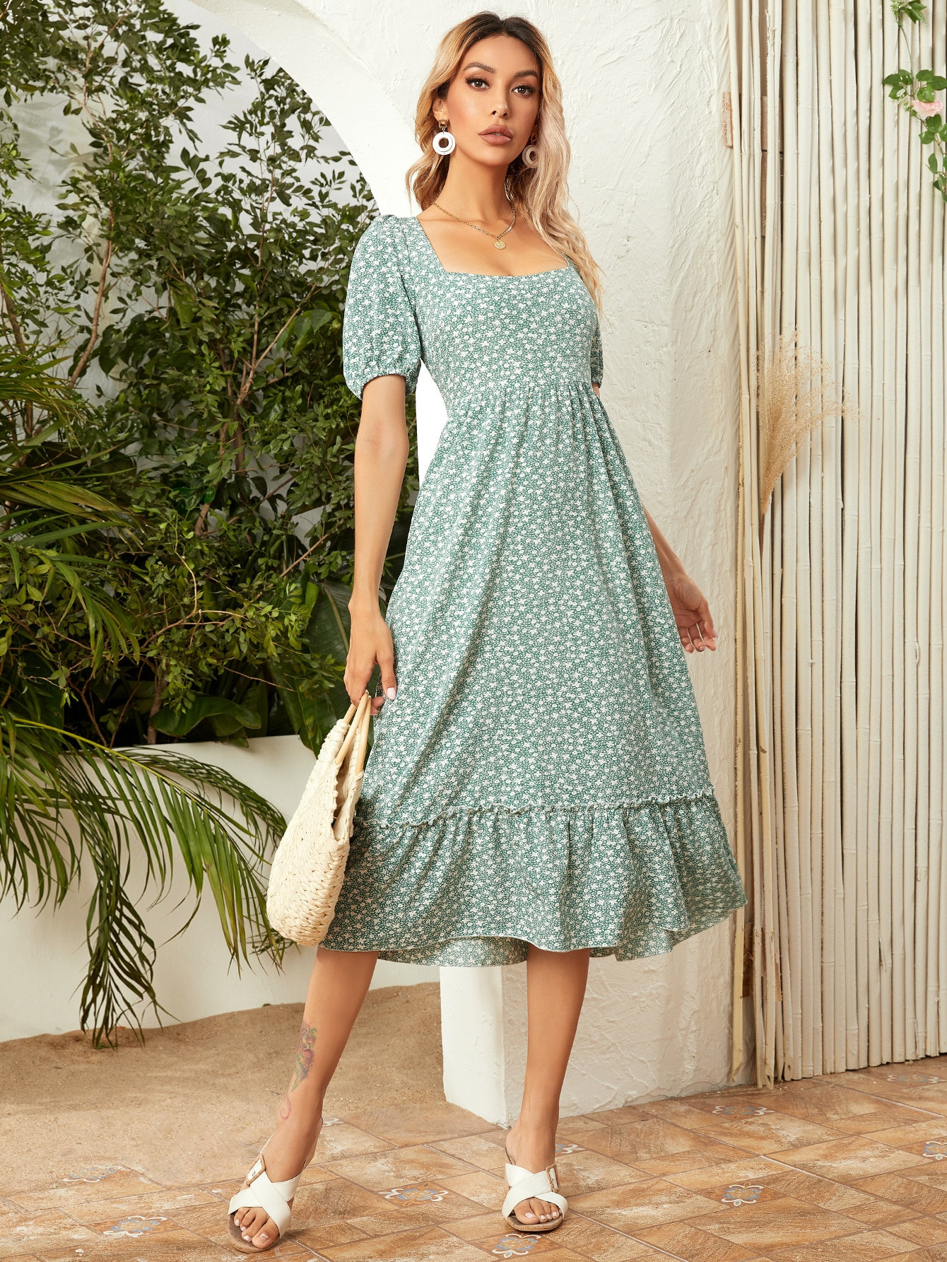 Ruffle Hem Ditsy Floral Print Dress | SHEIN