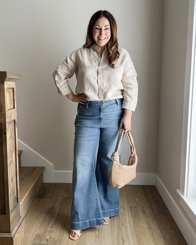 Spring jeans from @lovechicos wearing 14 in jeans size down if in-between, large in linen shirt #ChicosDenim #chicospartner 

 #LTKSeasonal #LTKOver40 #LTKMidsize