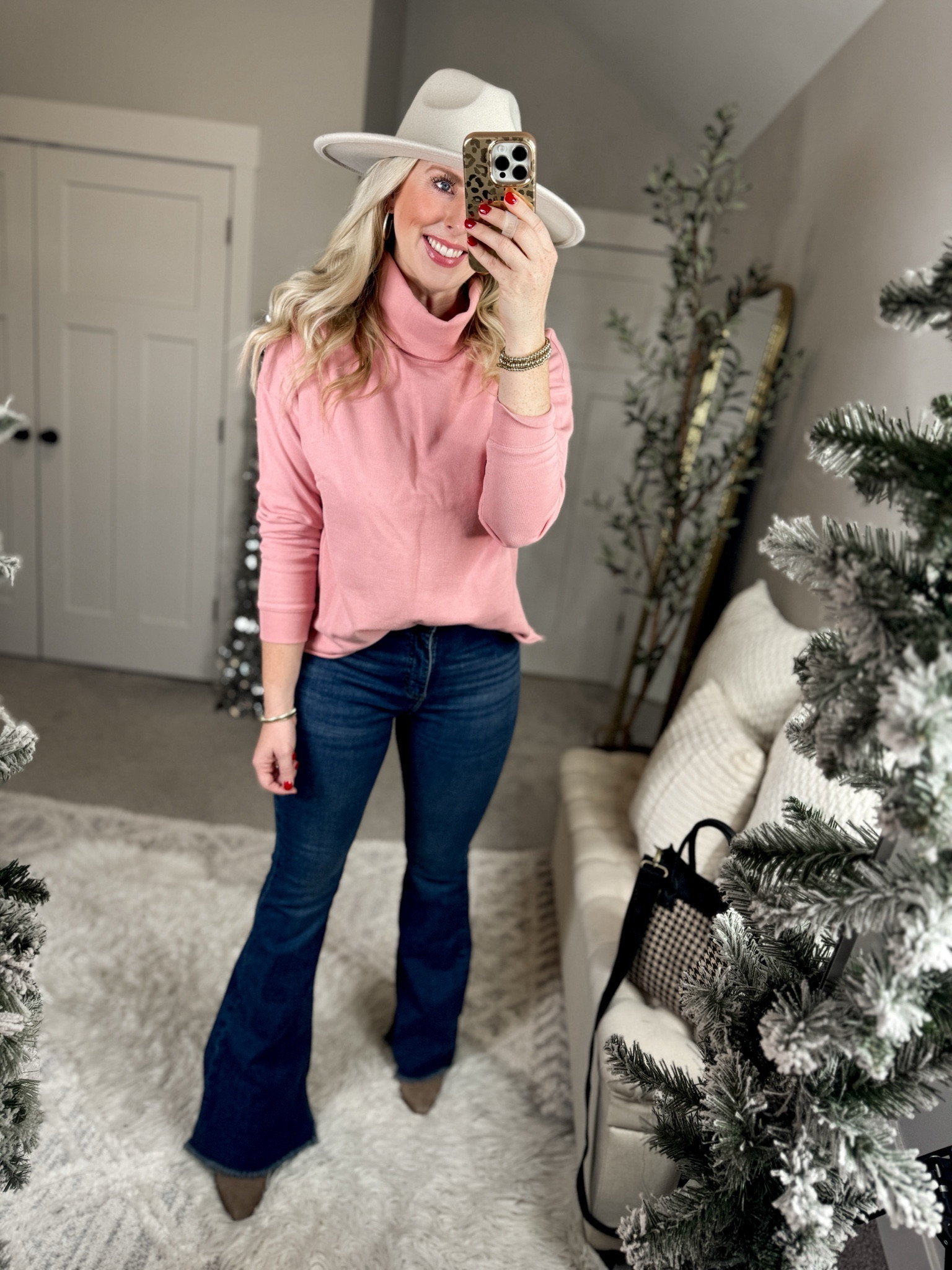 Weekend Walmart wins try on 
Turtleneck sweater- medium 
Lee flare jeans with slit 

#LTKfindsunder50 #LTKSeasonal