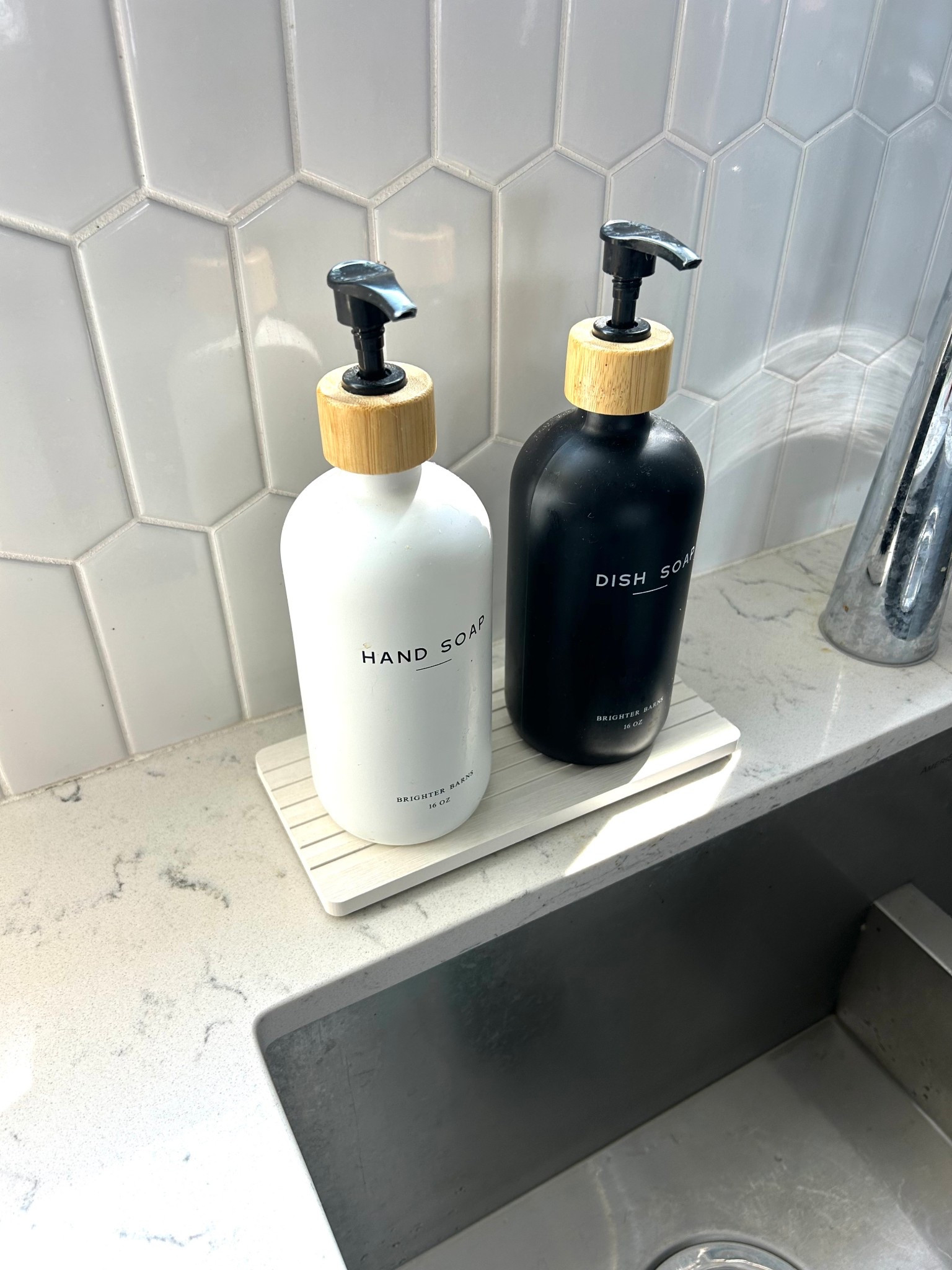 Upgraded out kitchen sink area with these hand and dish soap dispensers and a stone stand that helps reduce all the water that’s always lingering around after we do dishes 

Home finds, soap dispensers, kitchen sink, kitchen finds, Amazon home, Amazon must haves 

#LTKHome #LTKFindsUnder50