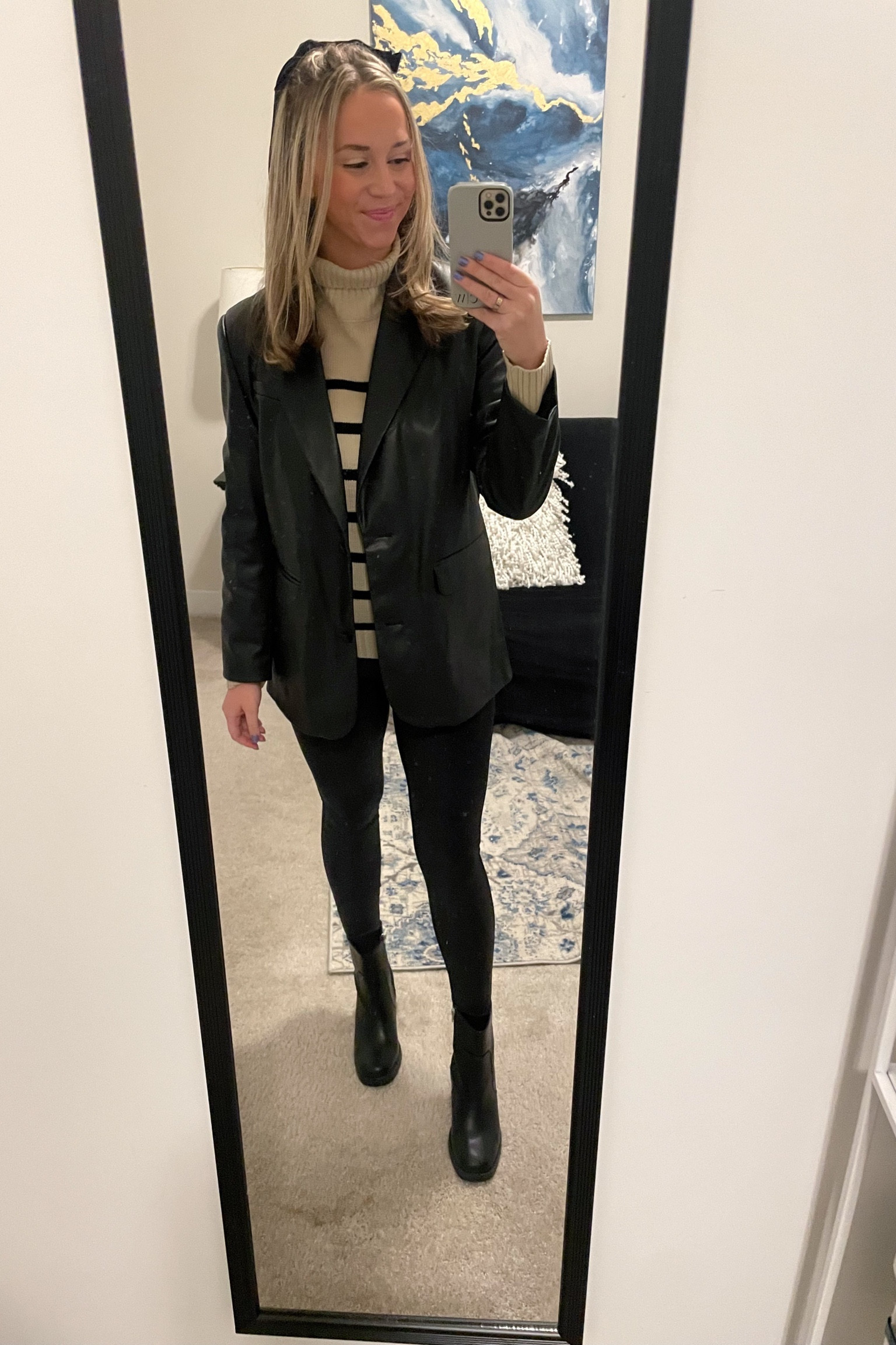Easy & effortless work outfit! 


workwear | teacher | teacheroutfit | winter outfit | faux leather leggings | blazer | hair bow| Amazon 

#LTKstyletip #LTKfindsunder100 #LTKworkwear