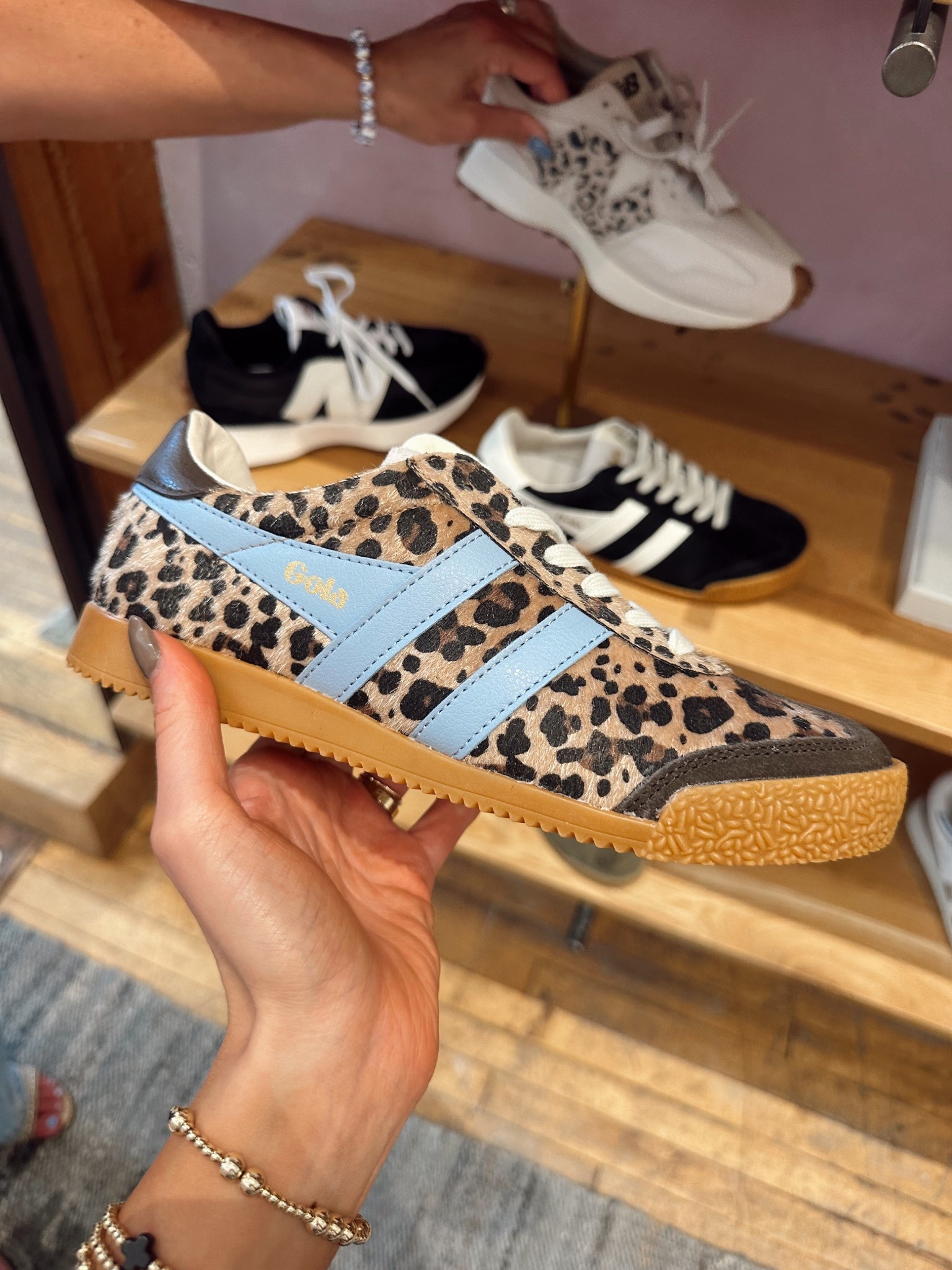 New Fall shoe arrival 👟👟👟

cheetah shoes, fall shoes, cheetah sneakers 

#LTKHome #LTKSeasonal #LTKSaleAlert