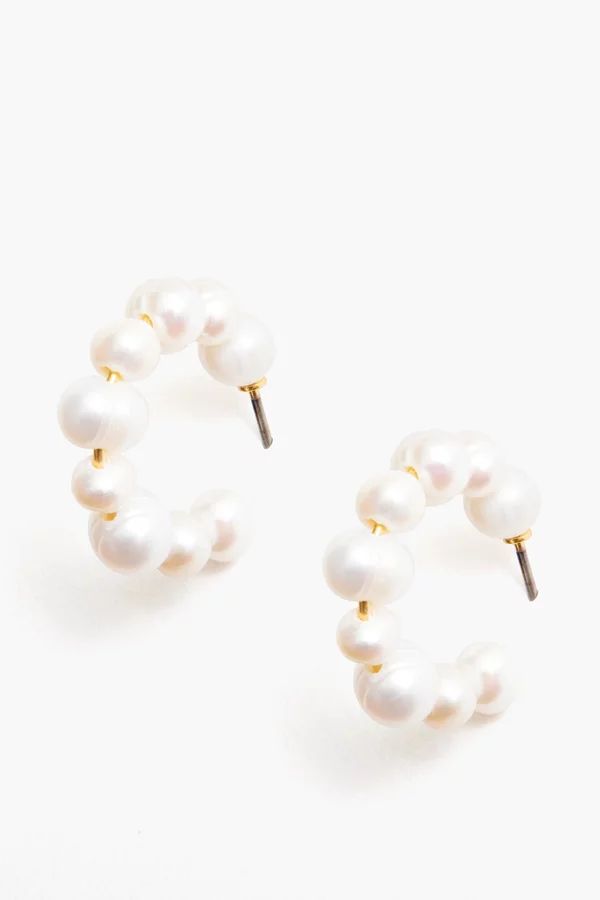 Mini Pearl Hoop Earrings | Tuckernuck (US)