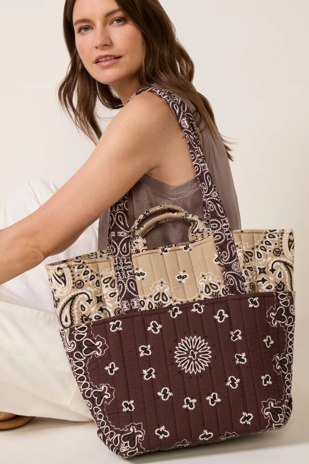 EVEREVE Women's Piper Bandana Tote Bag, Chocolate/Ivory Brown | Evereve