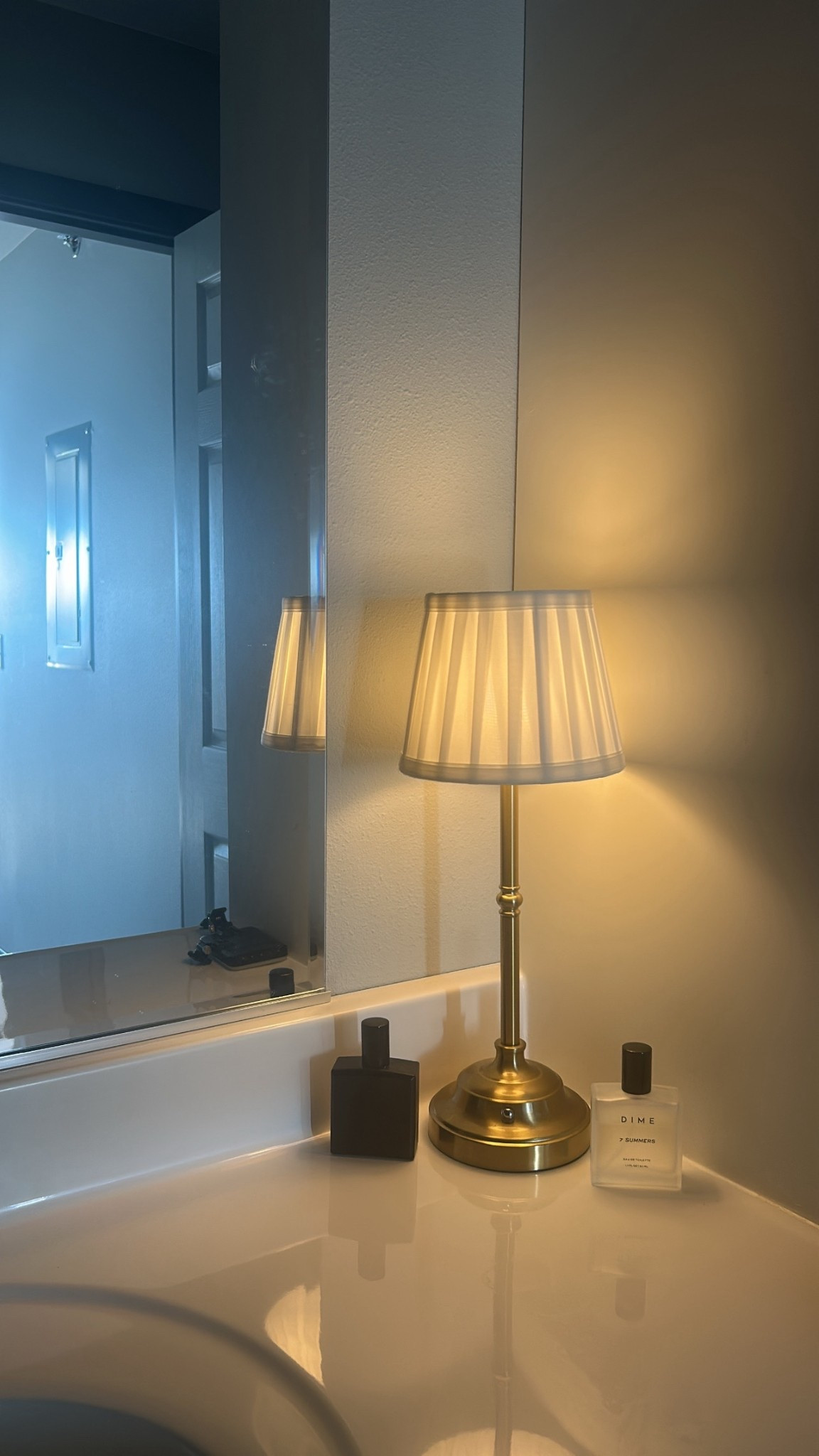 Love this lamp 

#LTKHome #LTKmorningroutine