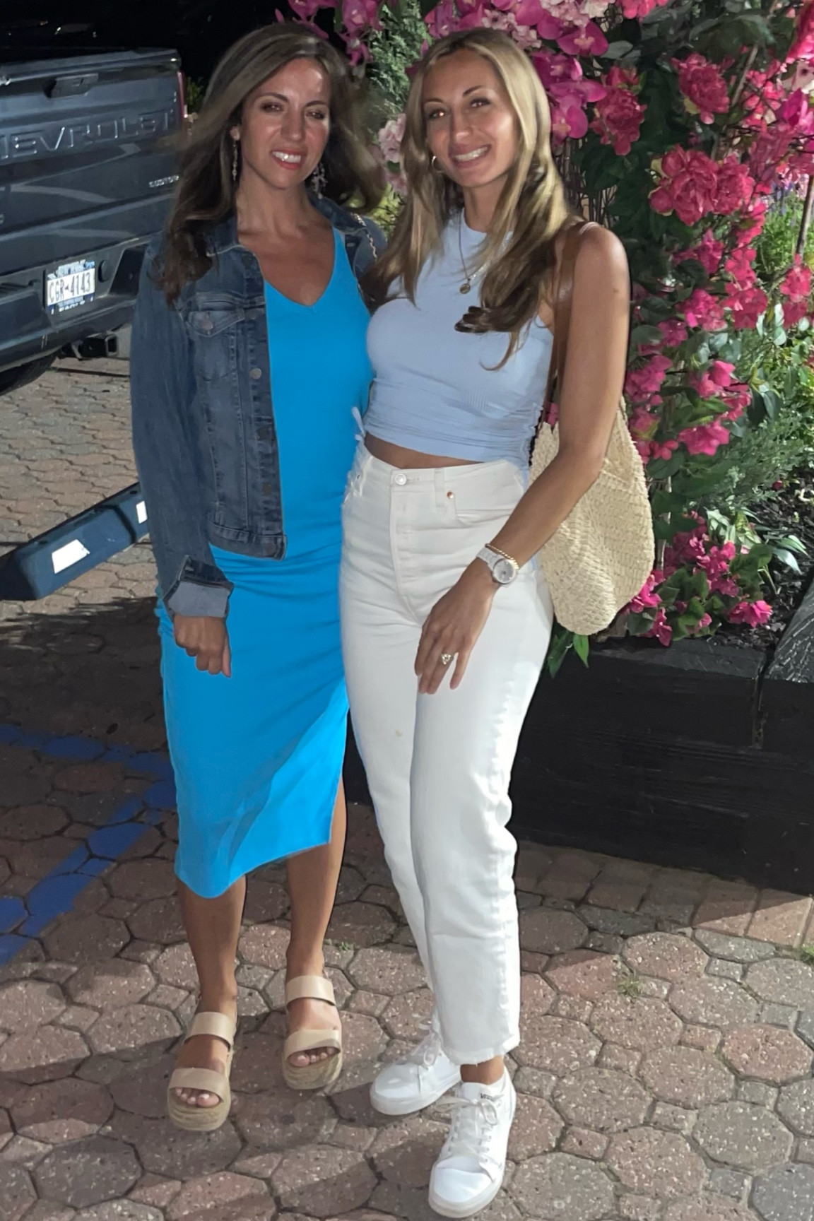 Comfy affordable summer dress available in multiple colors! 

#LTKunder50 #LTKcurves #LTKSeasonal