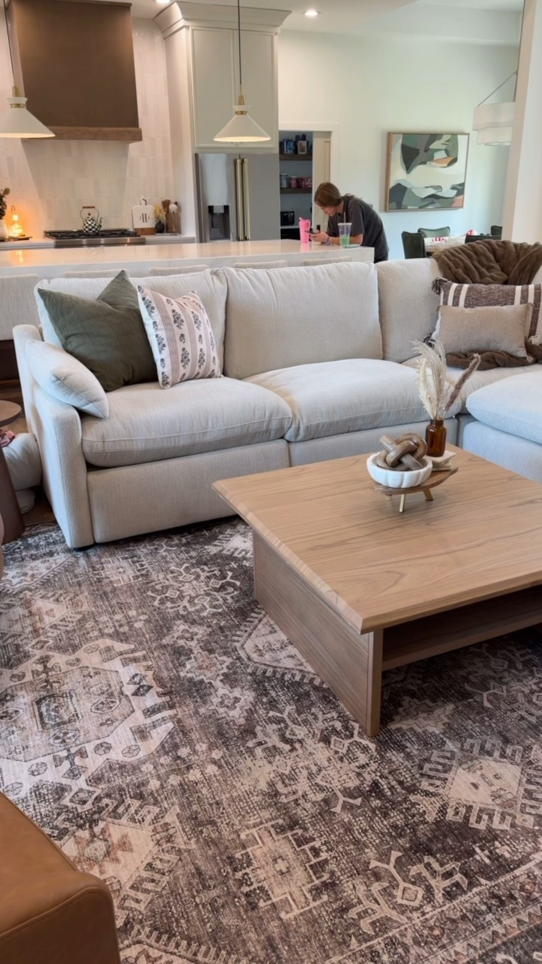 Living room🫶🏻

#LTKStyleTip #LTKSaleAlert #LTKHome