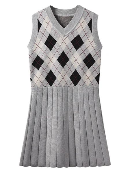 'Hazel' Checked Sleeveless Pleated Dress (2 Colors) | Goodnight Macaroon