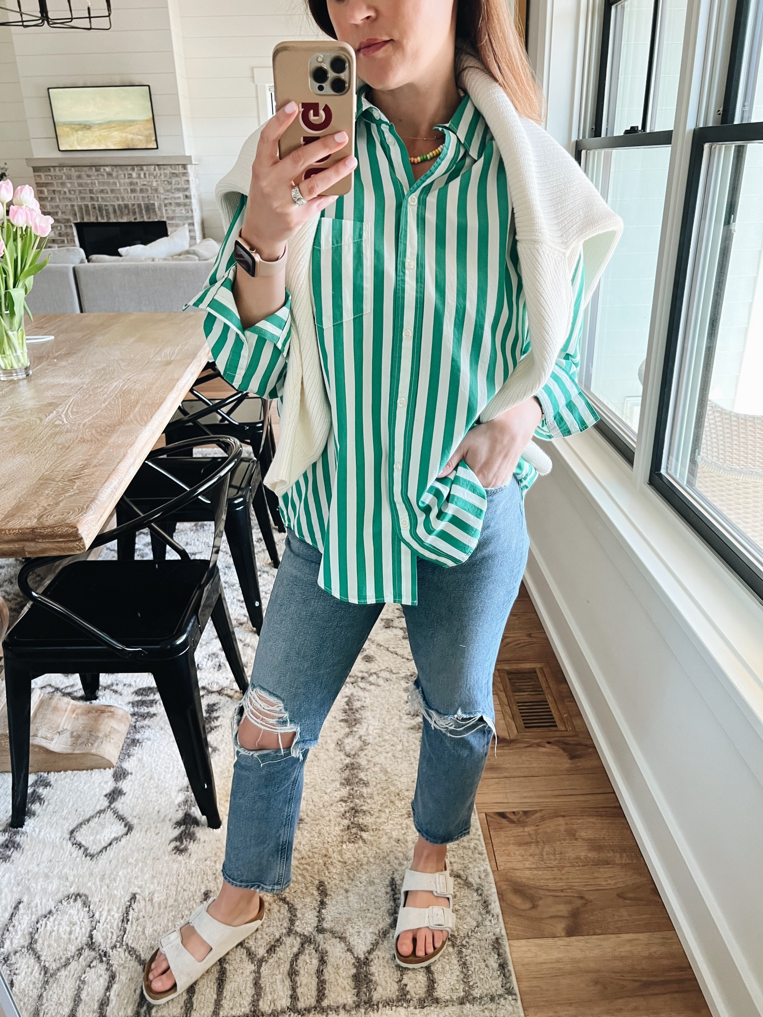 Too runs big, I went down to xs, still oversized
Jeans I’m in my bigger size 27
Sweater is old Banana Republic