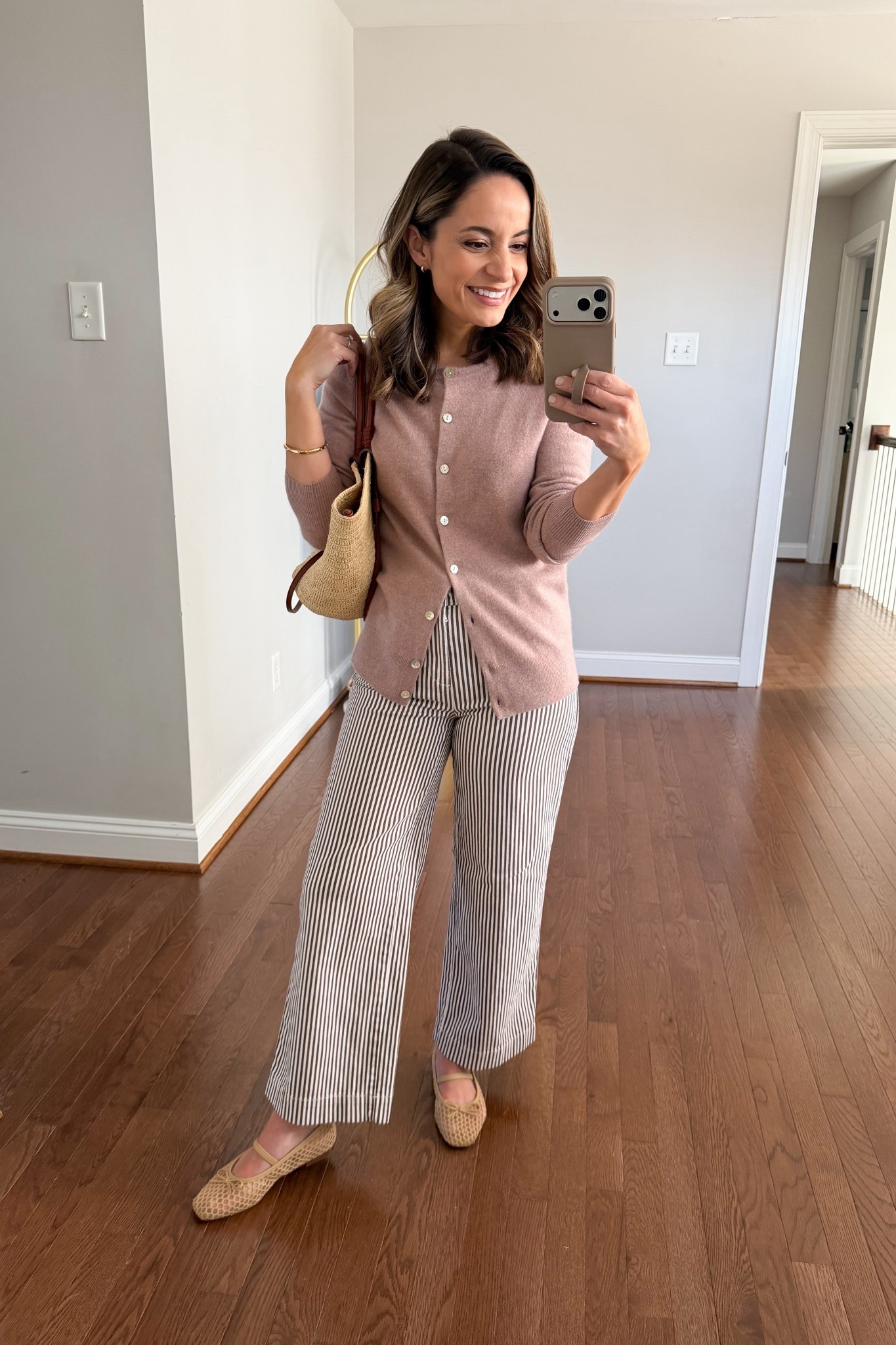 Spring outfit with the Palmer pants from LOFT! 

Pants (LOFT): petite 00/24 - tts, fabric can stretch with wear so size down if between sizes. No noticeable shrinkage after a wash, also minimal wrinkling in the wash. (Washed in cold, dried on low)
Sweater (Quince): xs 
Shoes (JC Factory): true to size 

#LTKPetite