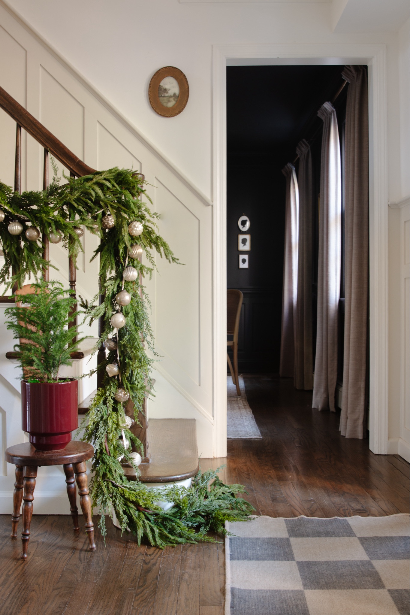 Top 10 Christmas Decor Must Haves: Faux Garland 

#LTKSeasonal #LTKHome #LTKHoliday