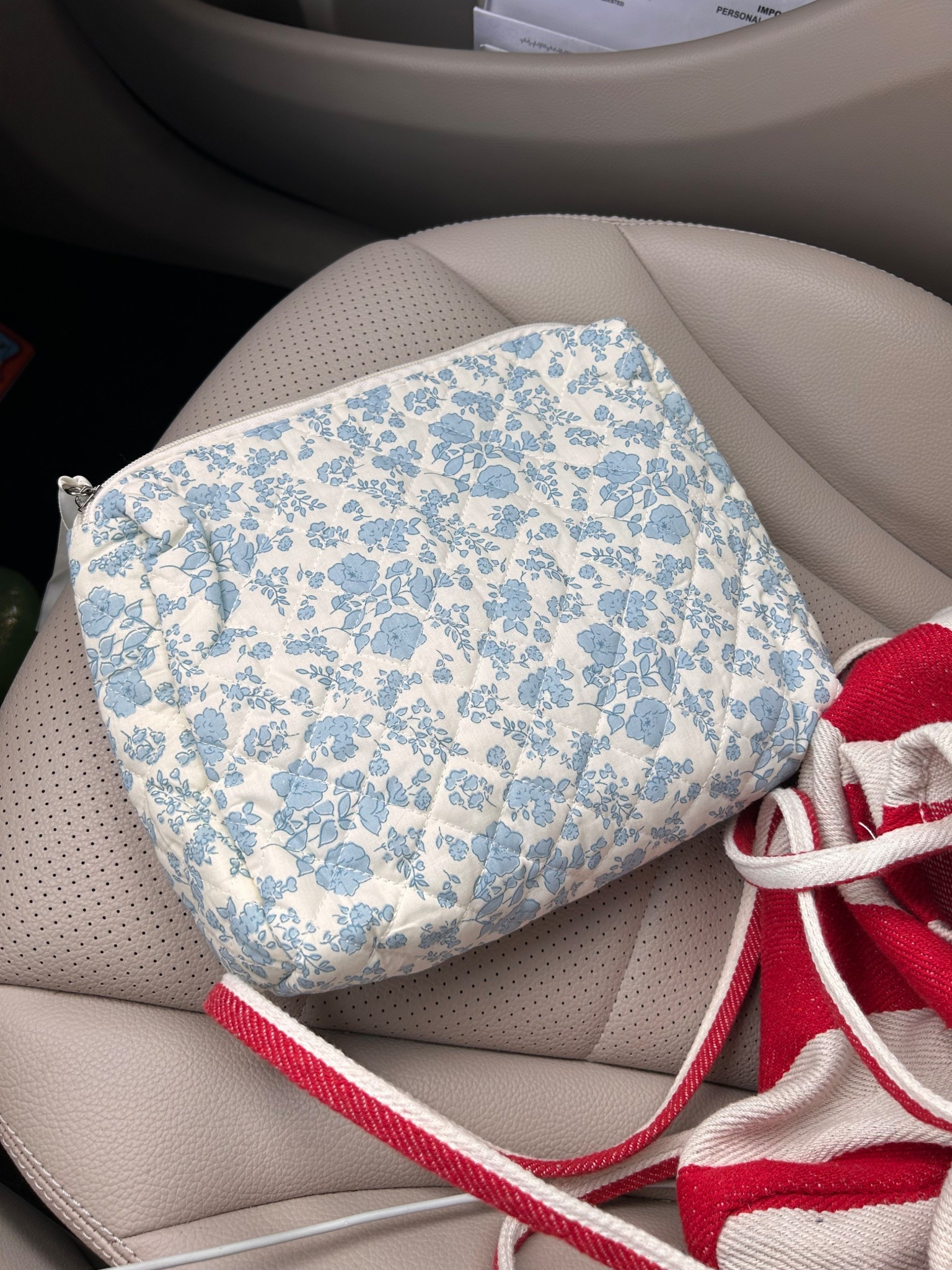 Large floral makeup bag 

#LTKBeauty #LTKFindsUnder50 #LTKTravel