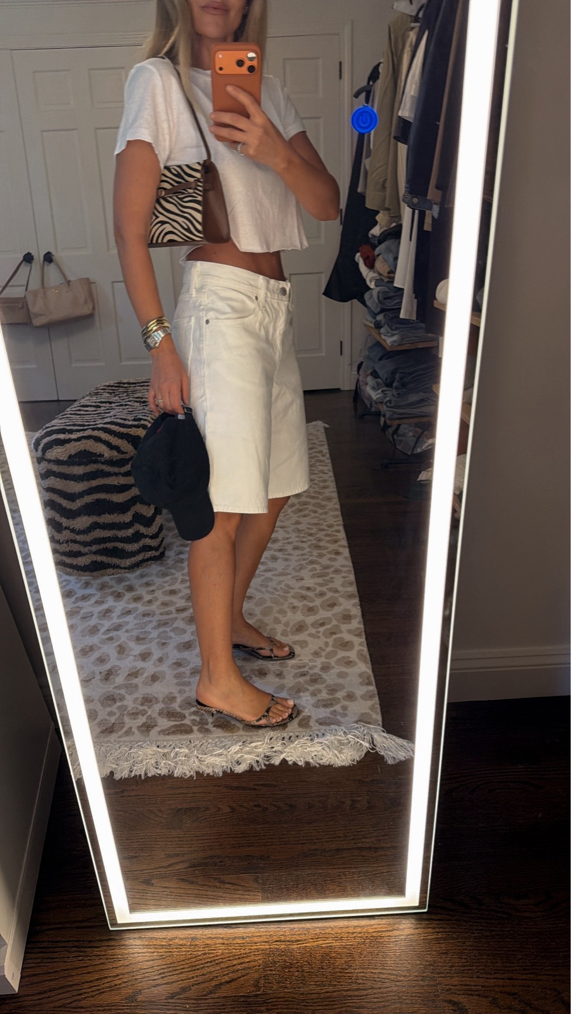 What I'm wearing to an outdoor concert 
Tee large (I own medium too but also like the large when I want it a bit less cropped!) 
Jorts 26 sized up for a lower slung fit