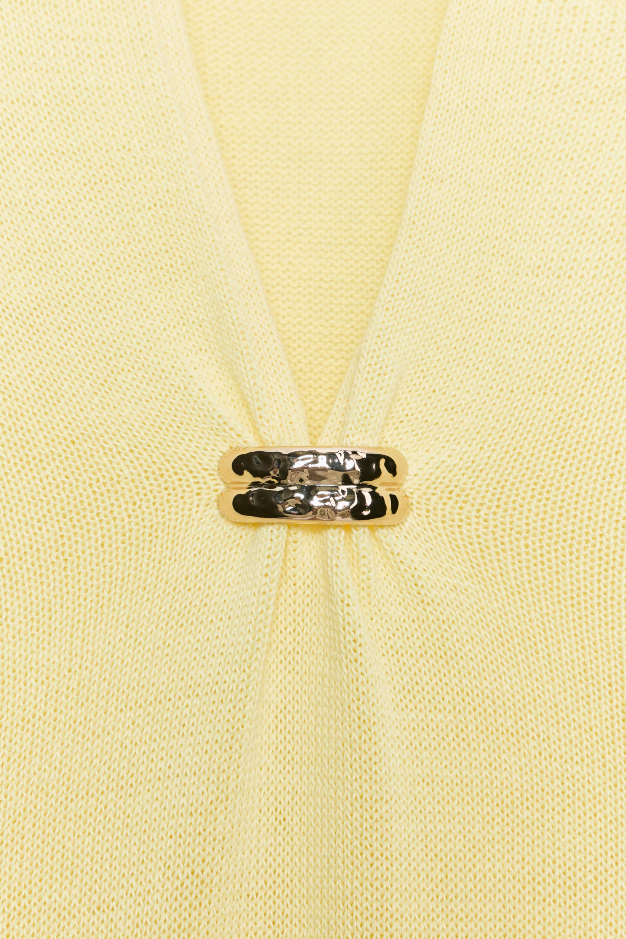 KNIT JUMPER WITH SHORT SLEEVES AND GOLD APPLIQU\u00c9 | Zara UK