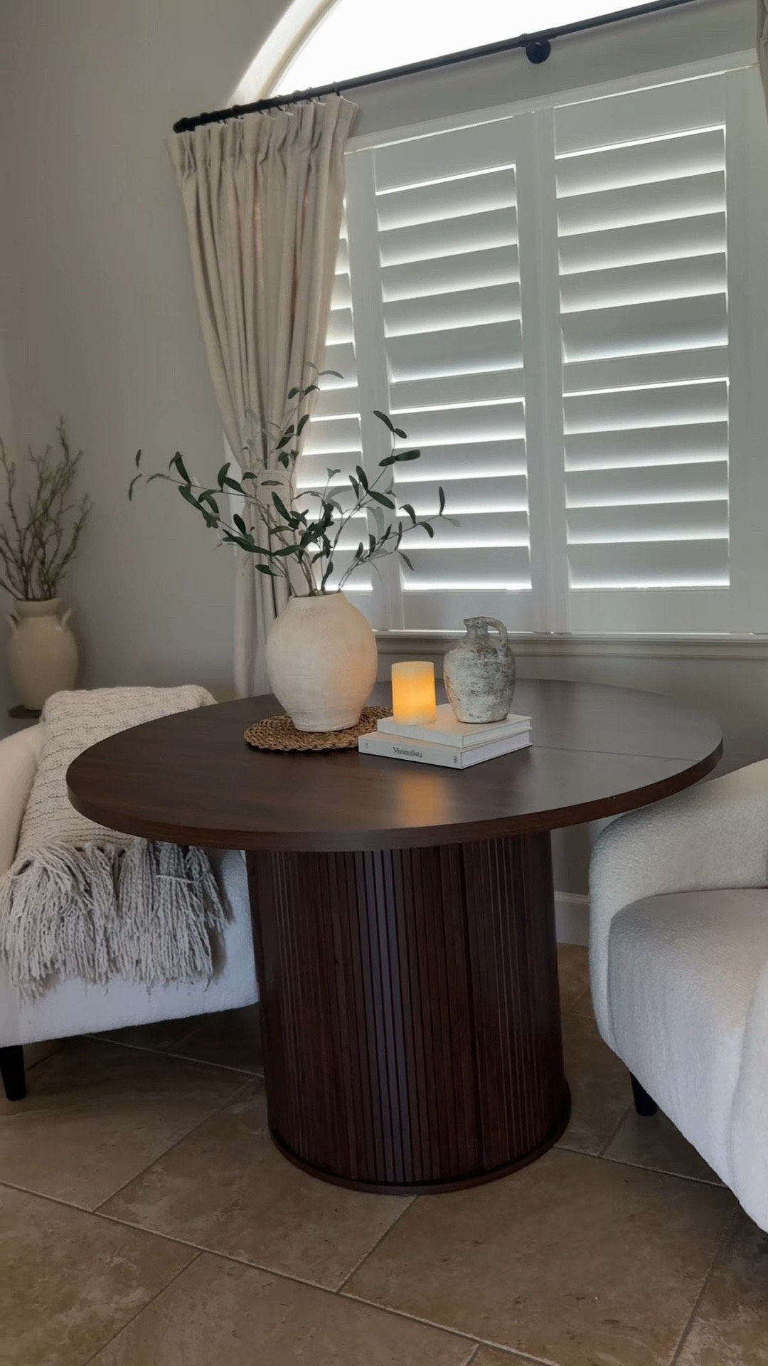 Round tables just make everything feel softer and more elevated 🤎 This walnut dining table has hidden storage (yes please 🙌) and gives that high-end, collected look without the high-end price. Perfect for smaller spaces but still makes a statement.

Hashtags:
#Amazon #Amazonhome #DiningRoomStyle #NeutralHome #Parkerstyle

#LTKHome