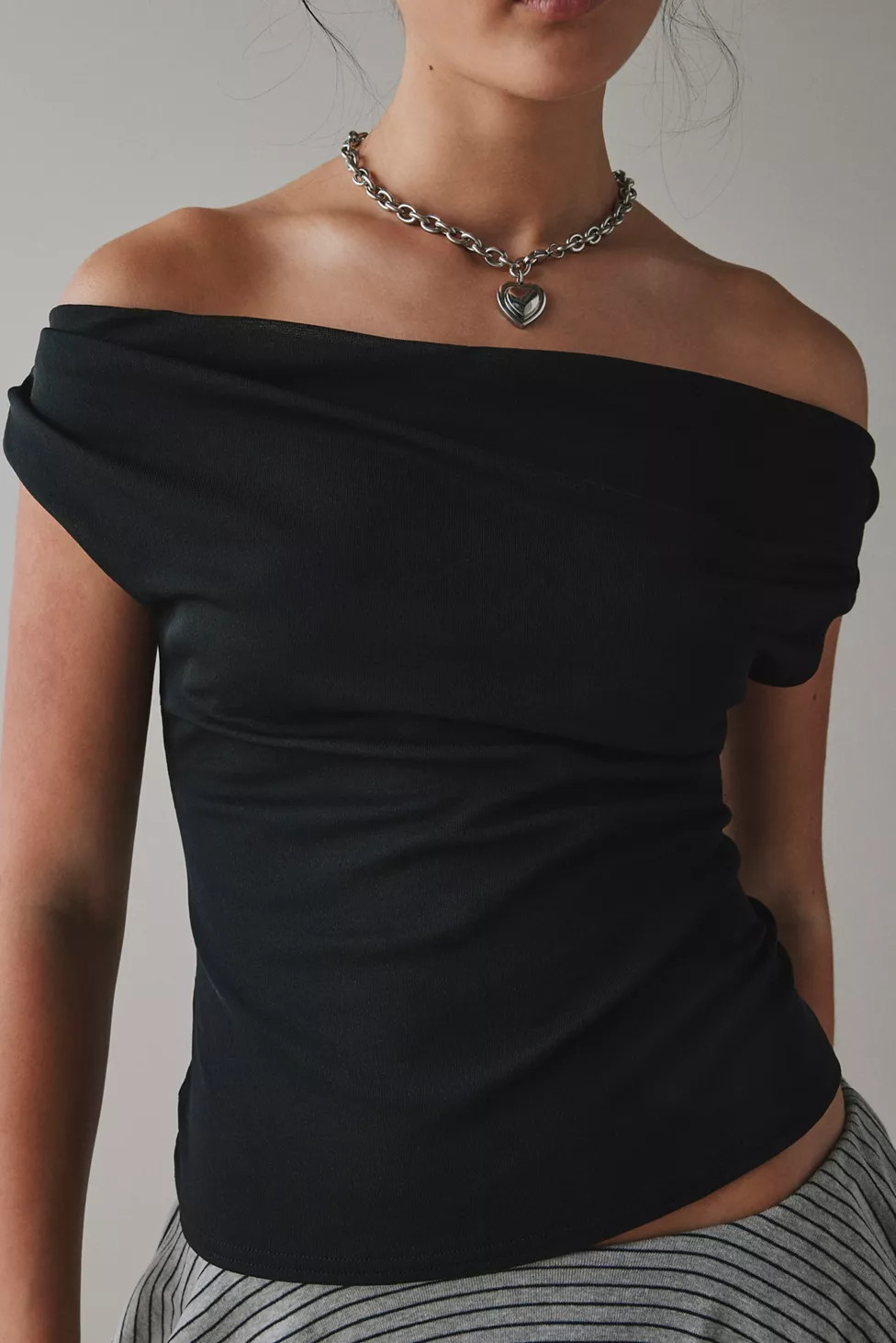 UO Fia Mesh Off-The-Shoulder Crop Top | Urban Outfitters (US and RoW)