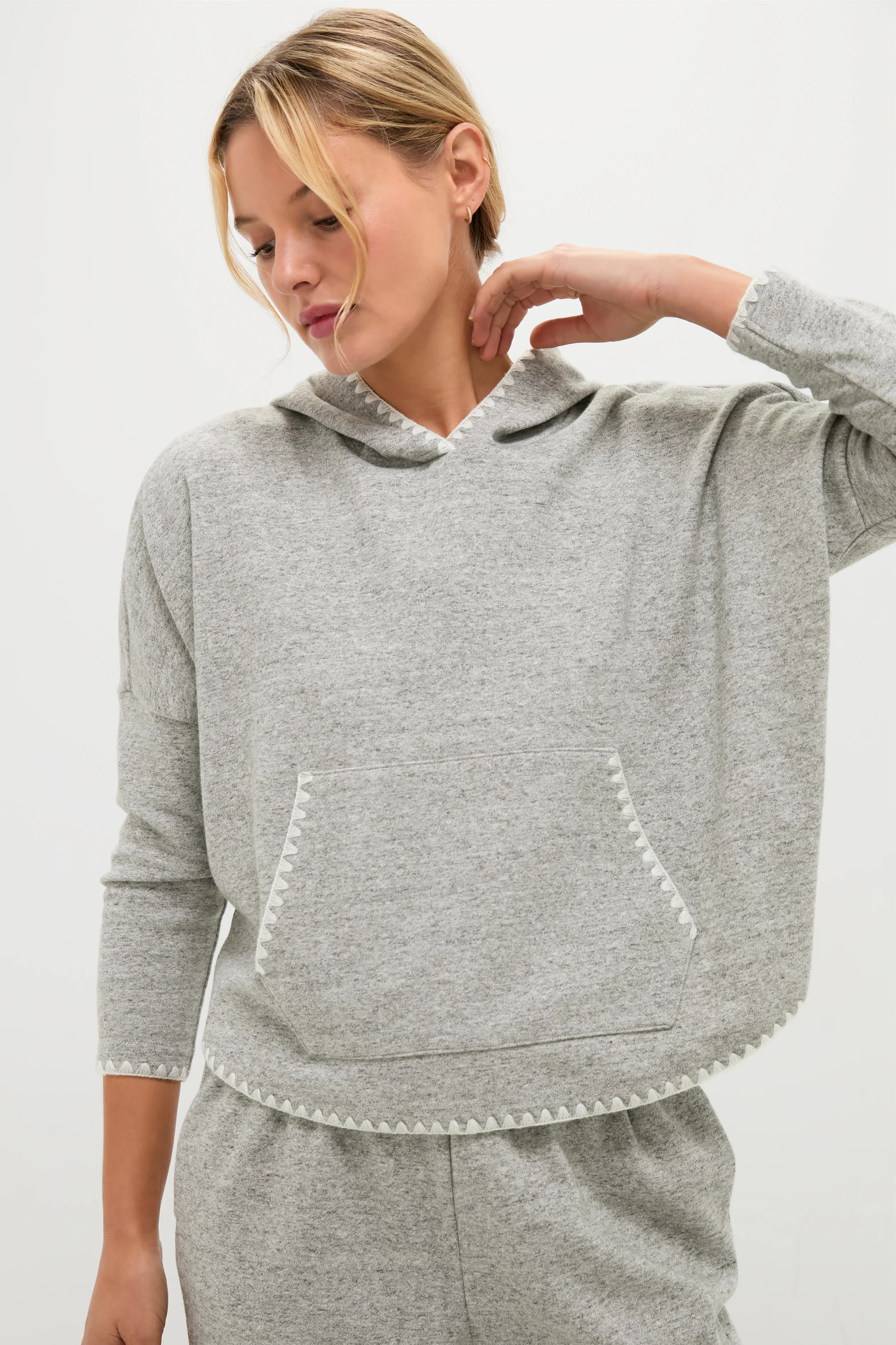 Heather Gray Cropped Eden Sweatshirt | Tuckernuck (US)