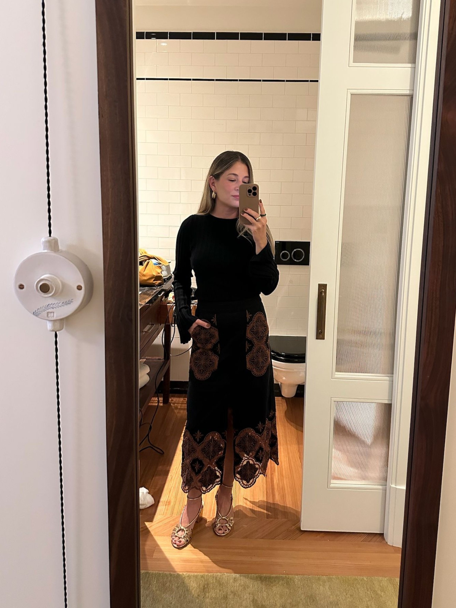 Yesterday’s look (currently on sale!)

#LTKShoeCrush #LTKSaleAlert #LTKPetite