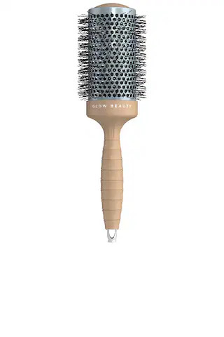 Glow Beauty The Round Brush in Classic from Revolve.com | Revolve Clothing (Global)