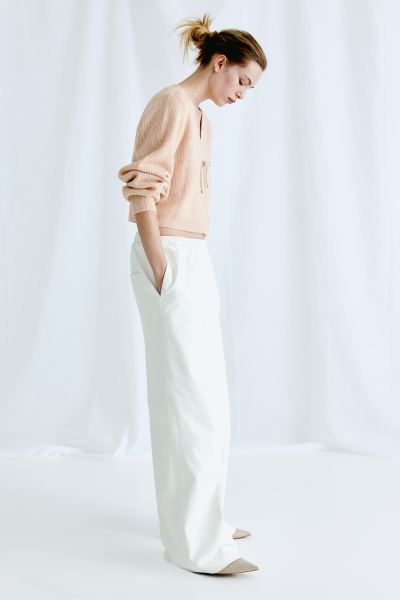 Rhinestone-bow cardigan - Powder pink - Ladies | H&M GB | H&M (UK, MY, IN, SG, PH, TW, HK)