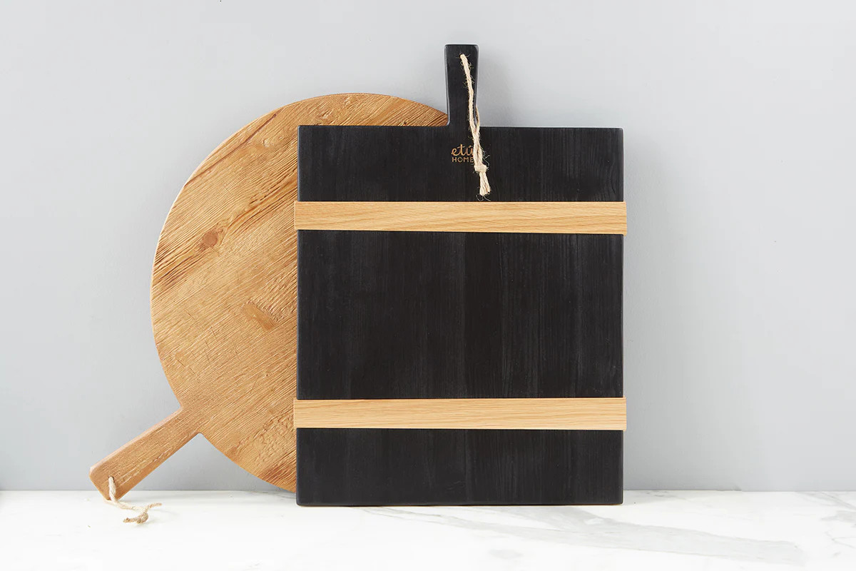 Black Rectangle Mod Charcuterie Board, Medium | etúHOME