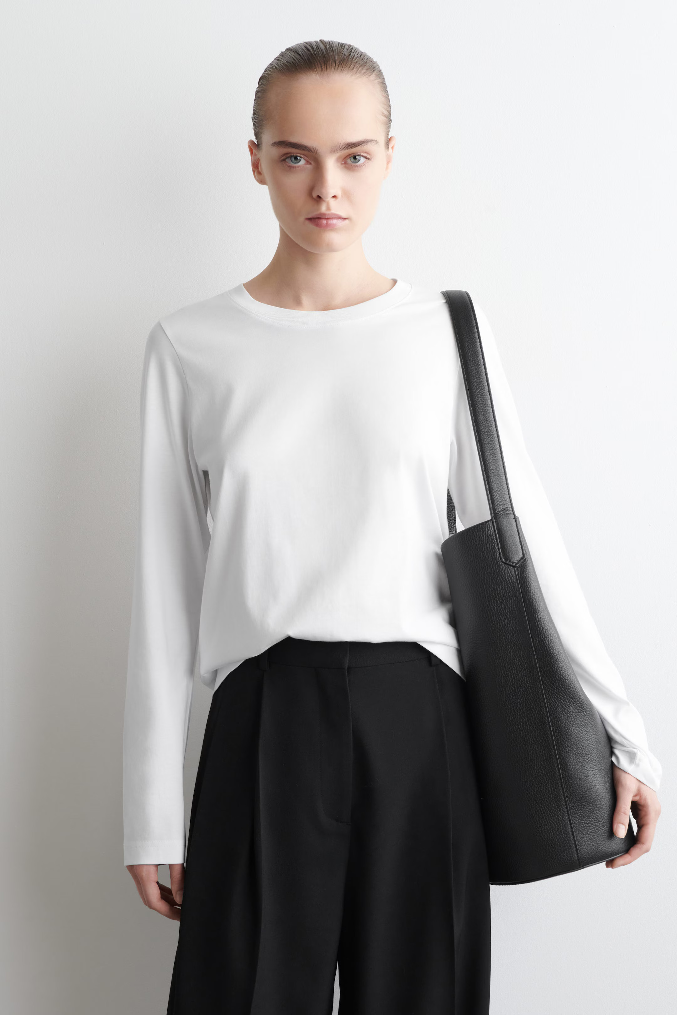 24/7 LONG-SLEEVED T-SHIRT - WHITE | COS US | COS (EU)