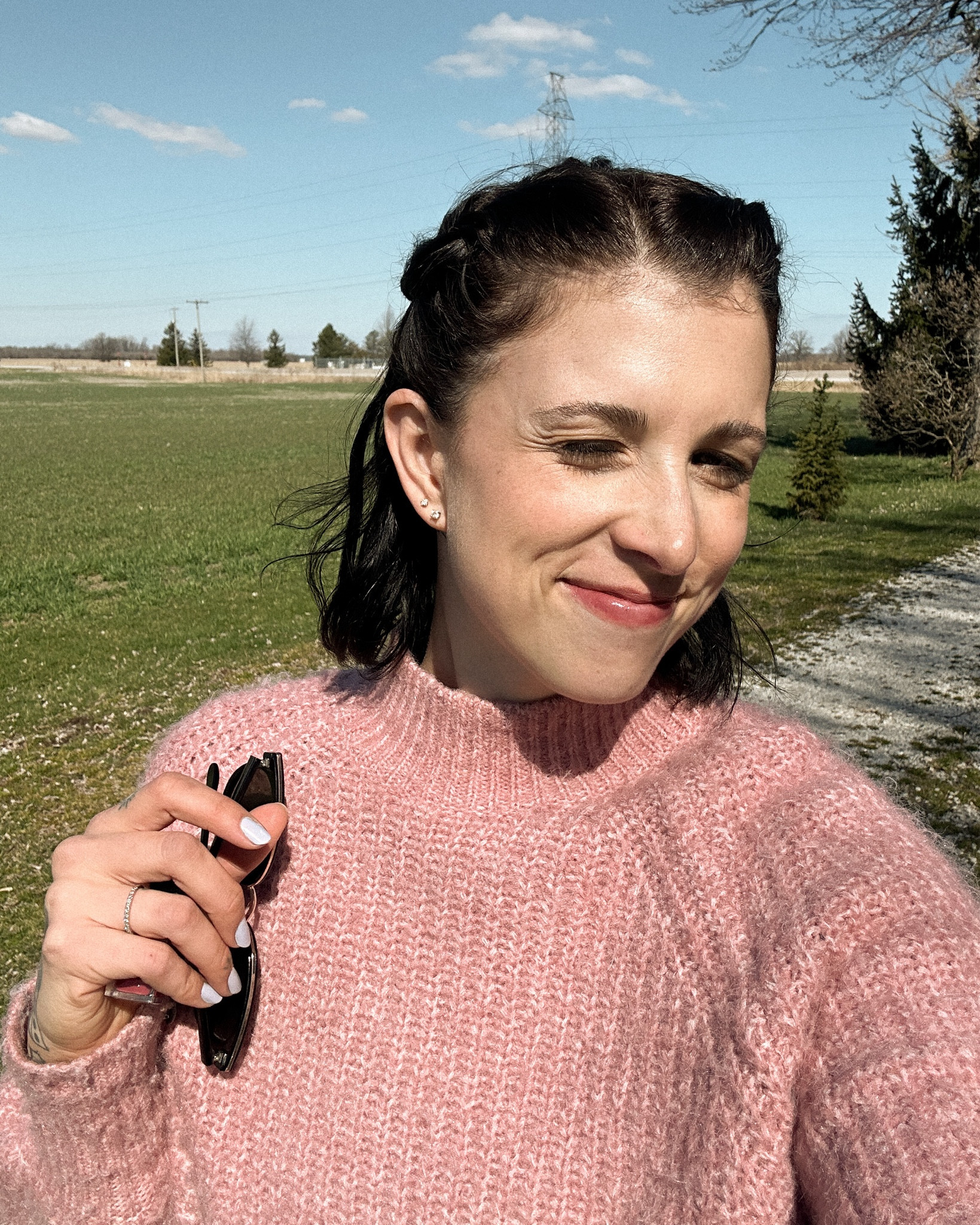 fave drugstore lip oil rn (my shade is rose envy, linked shade is pink quartz) 