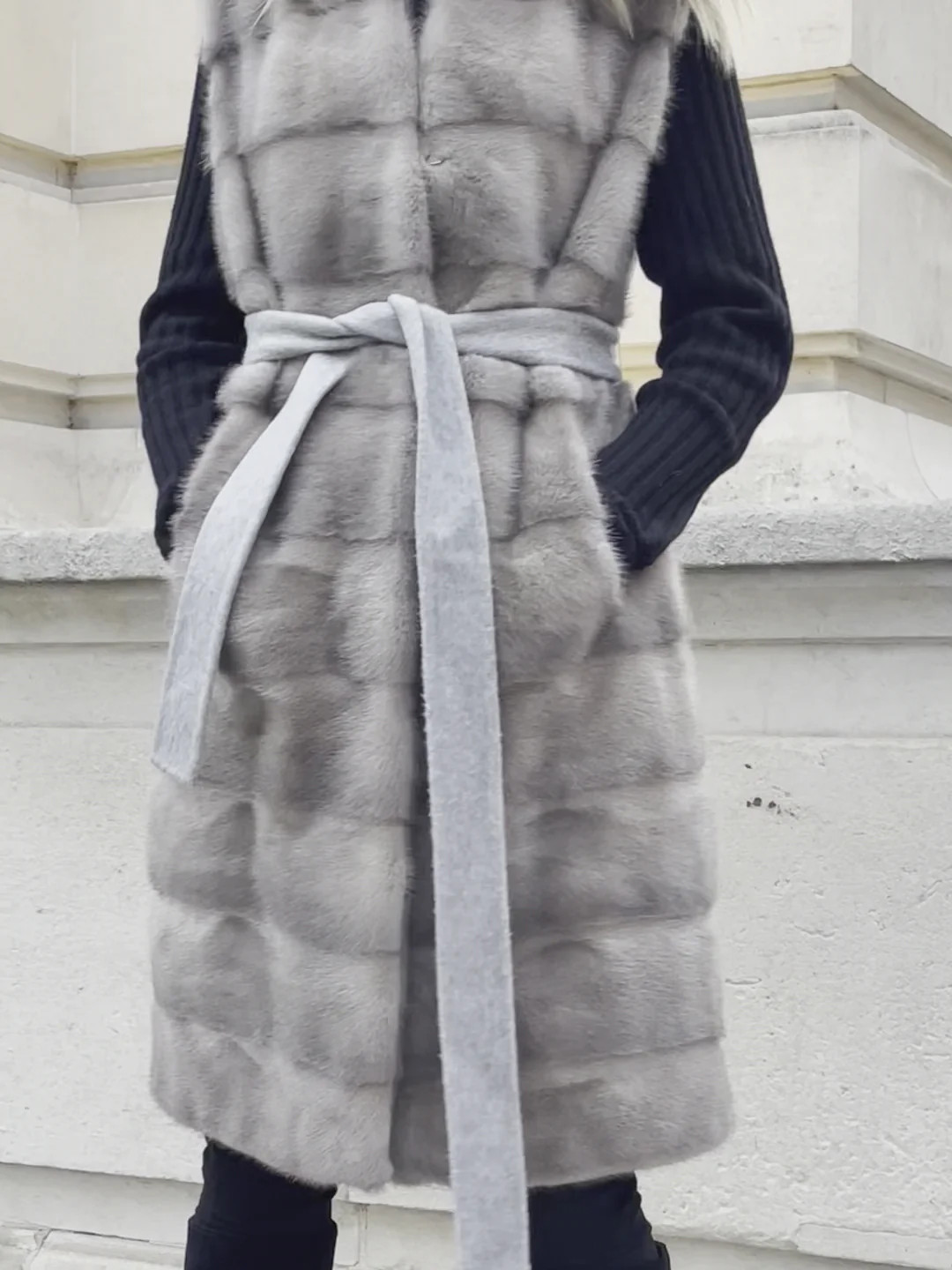 Vera Mink Gilet Grey | L.CUPPINI