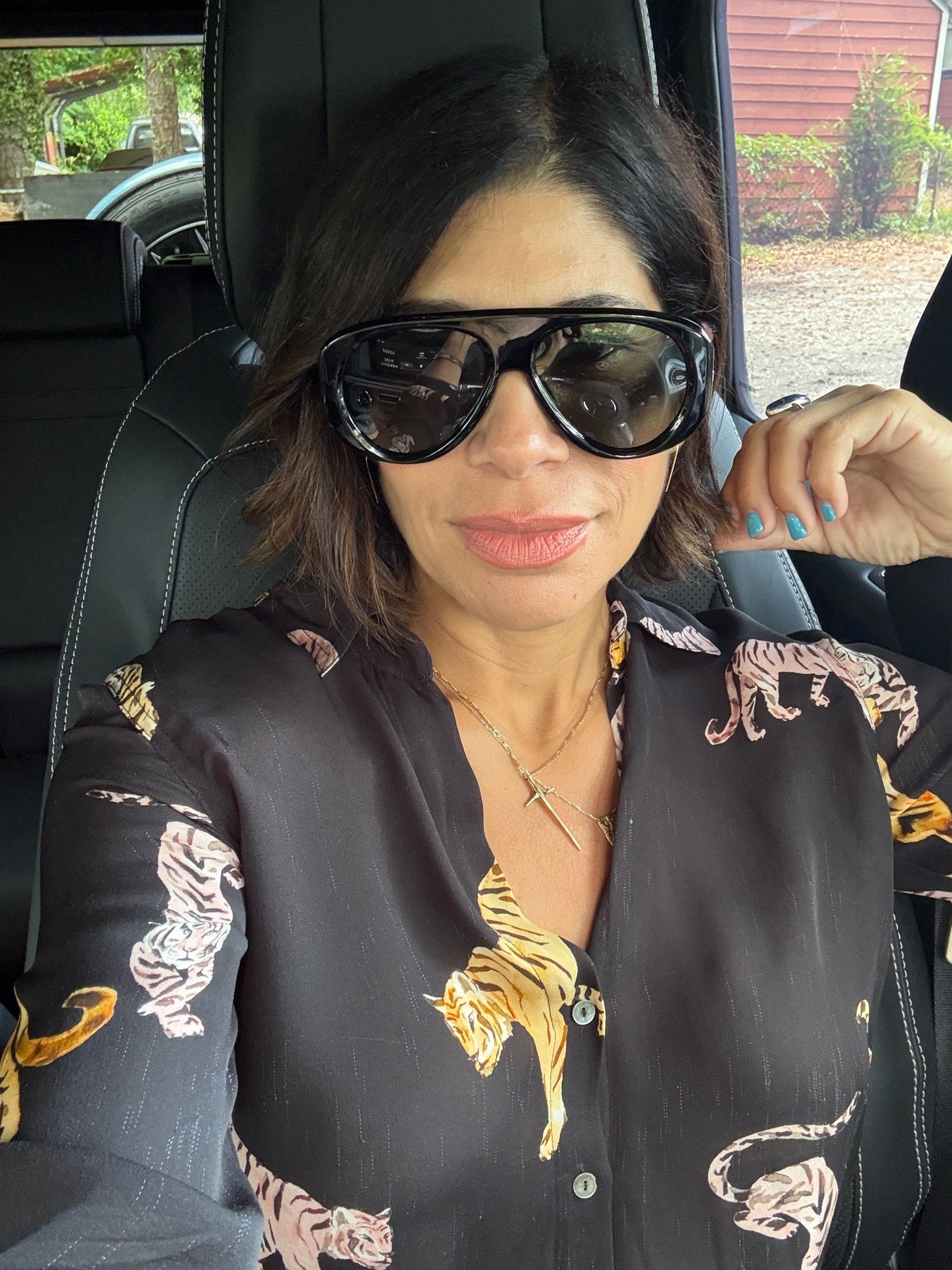 New sunnies on point

#LTKOver40