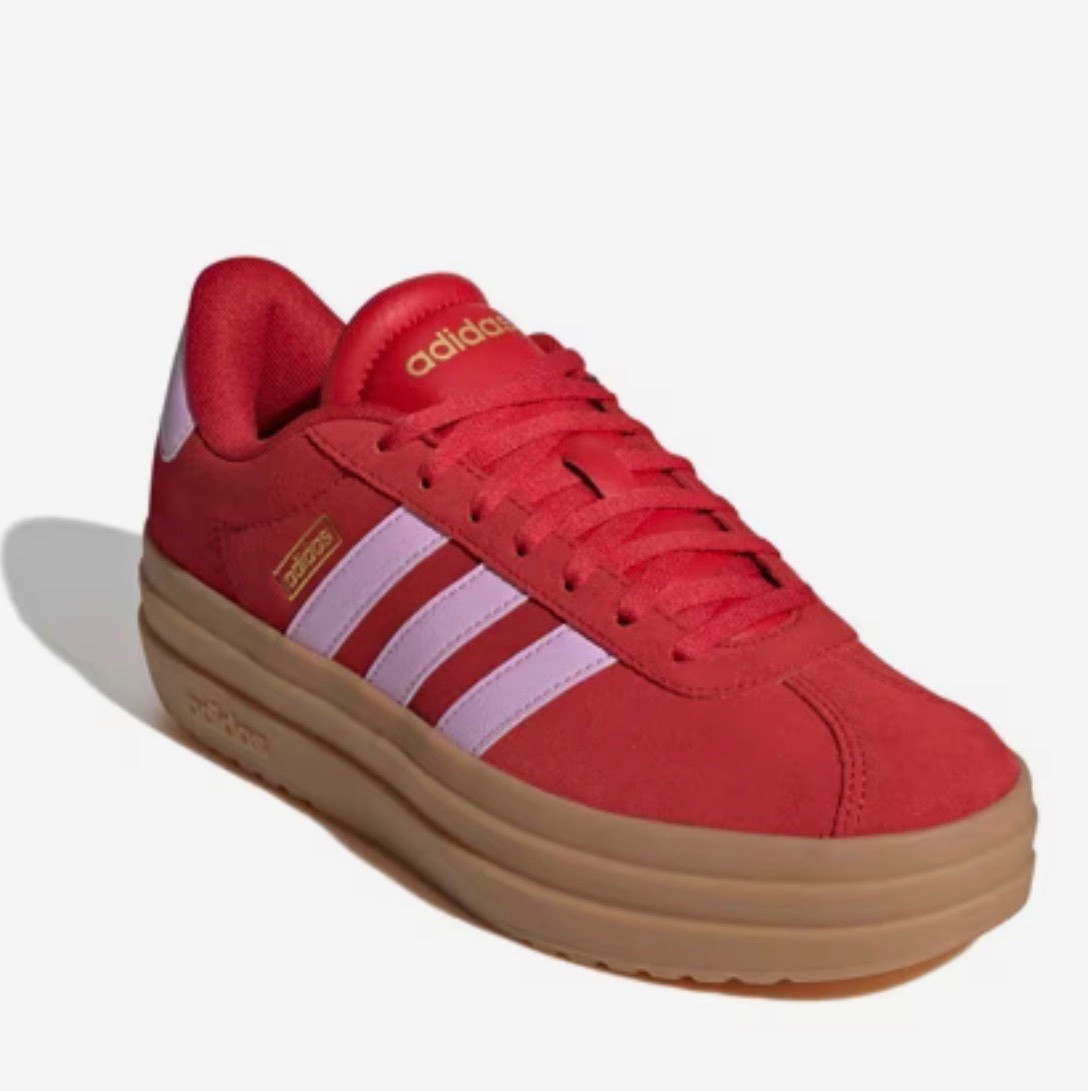 Who doesn’t love a fun DSW find? 
🥹❤️💓❤️